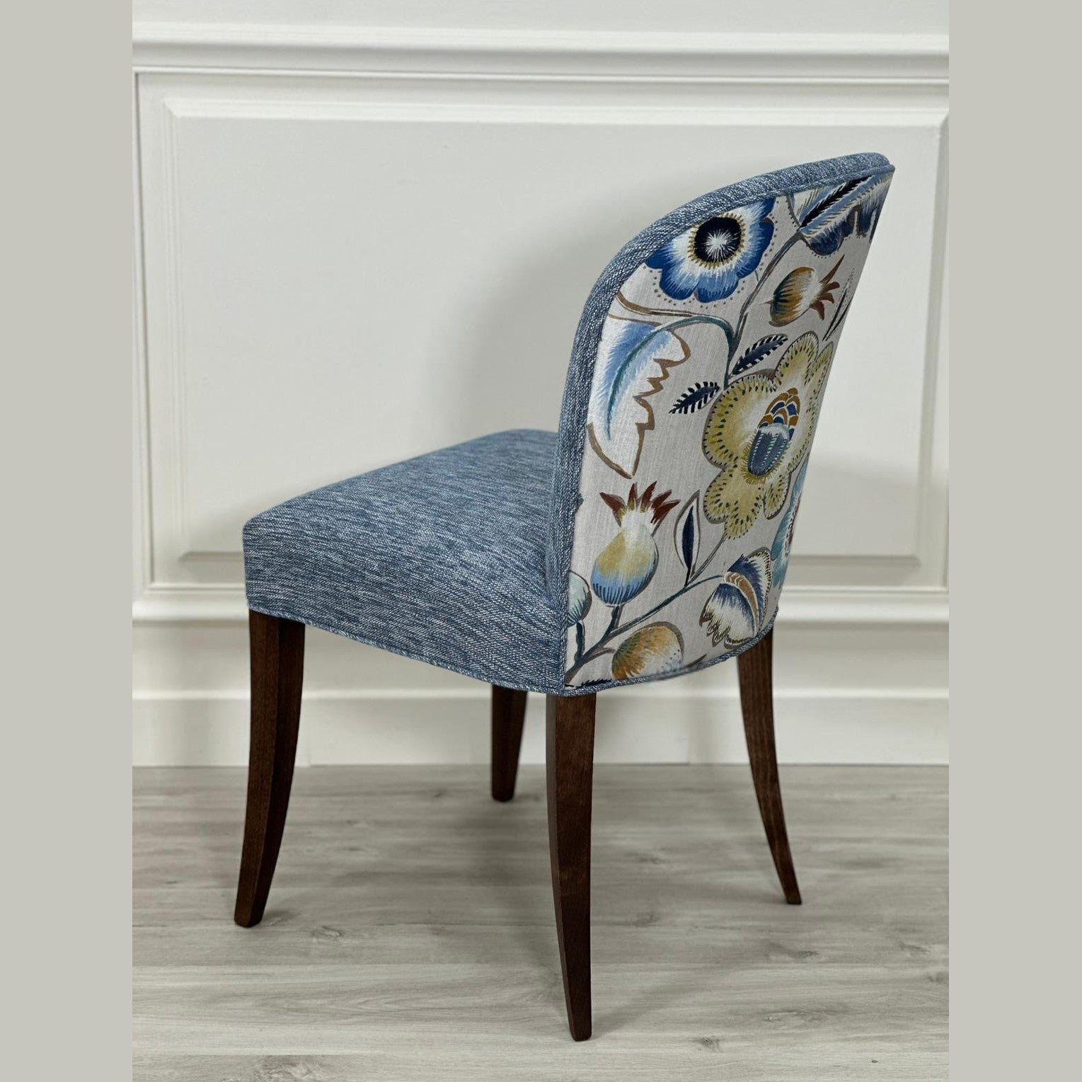 Debra chair