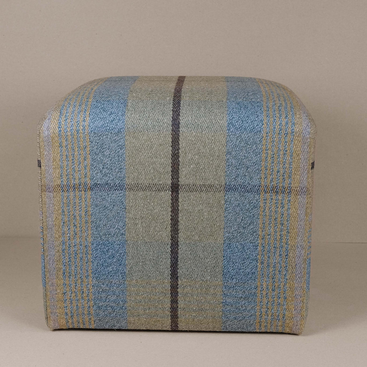 Duncan Macgillivray Carpet Cube