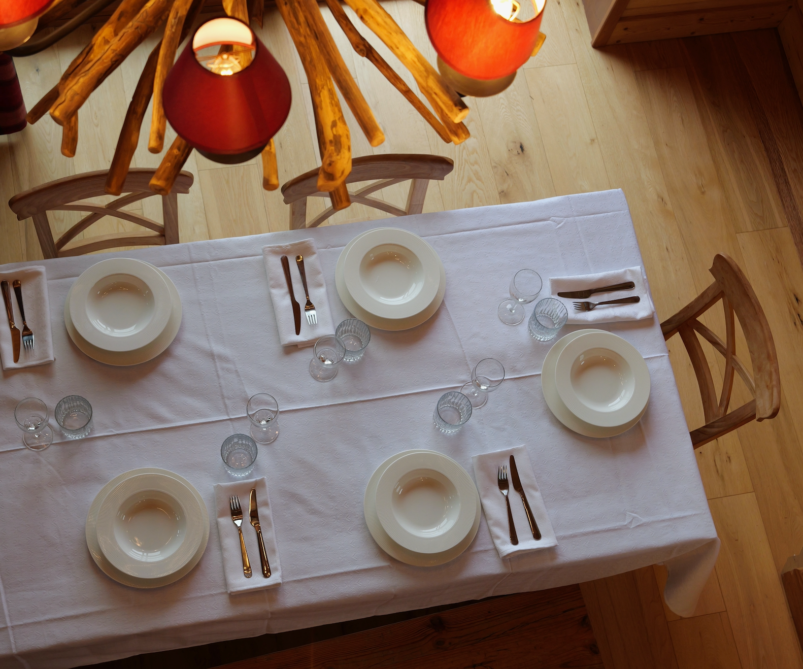 White Alpine Chalet Cotton Gingham Napkin, Set of 4, Italian Cotton, 50x50cm