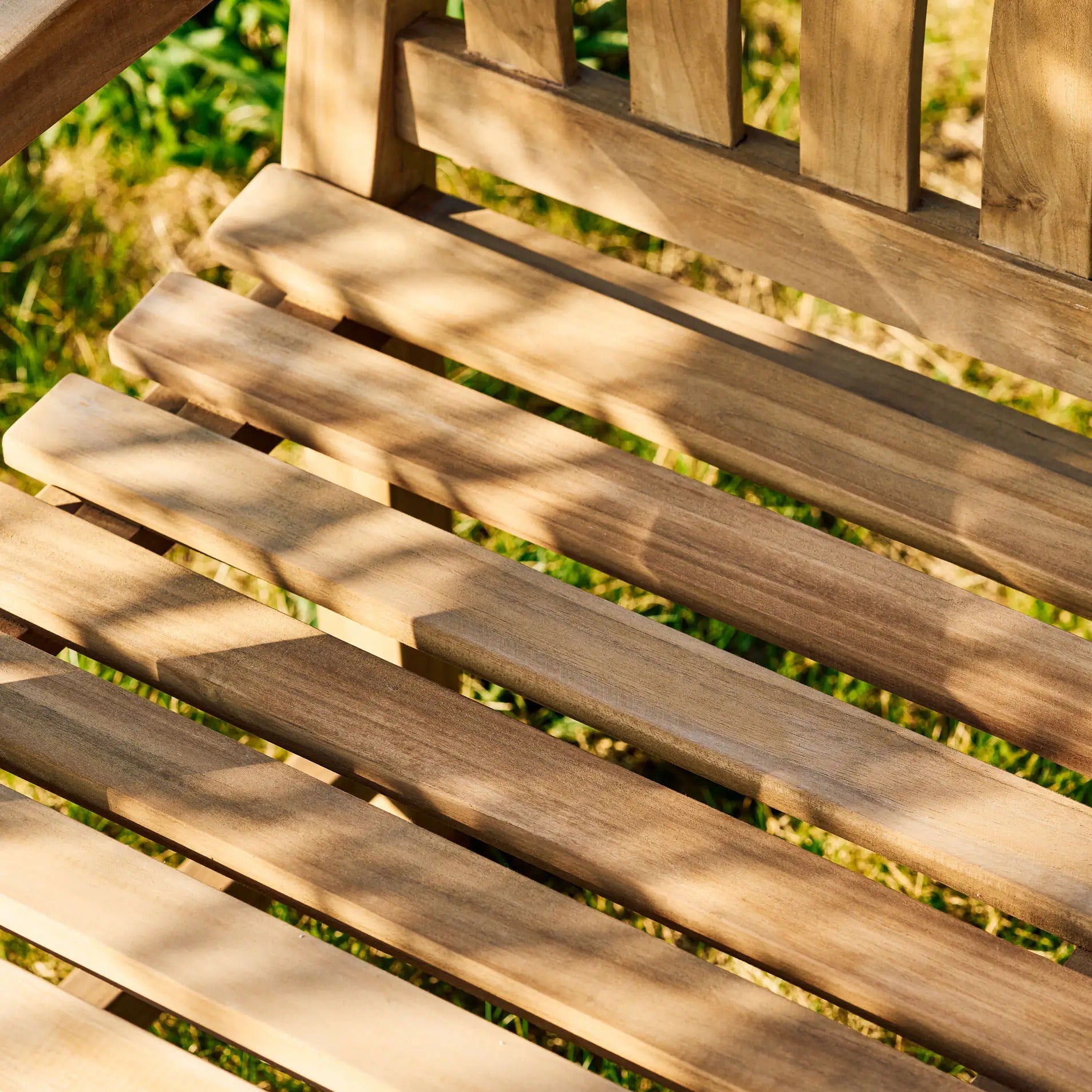 Ergo Teak Bench