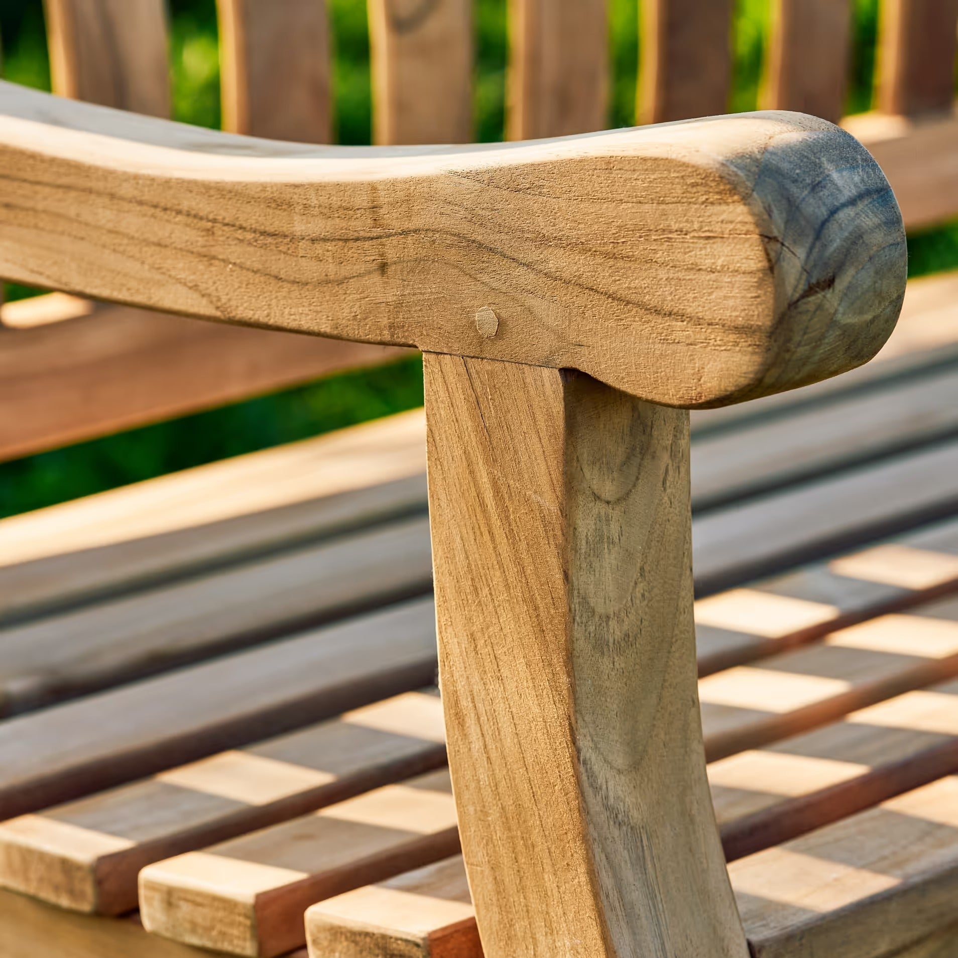 Ergo 4-Seater Bench