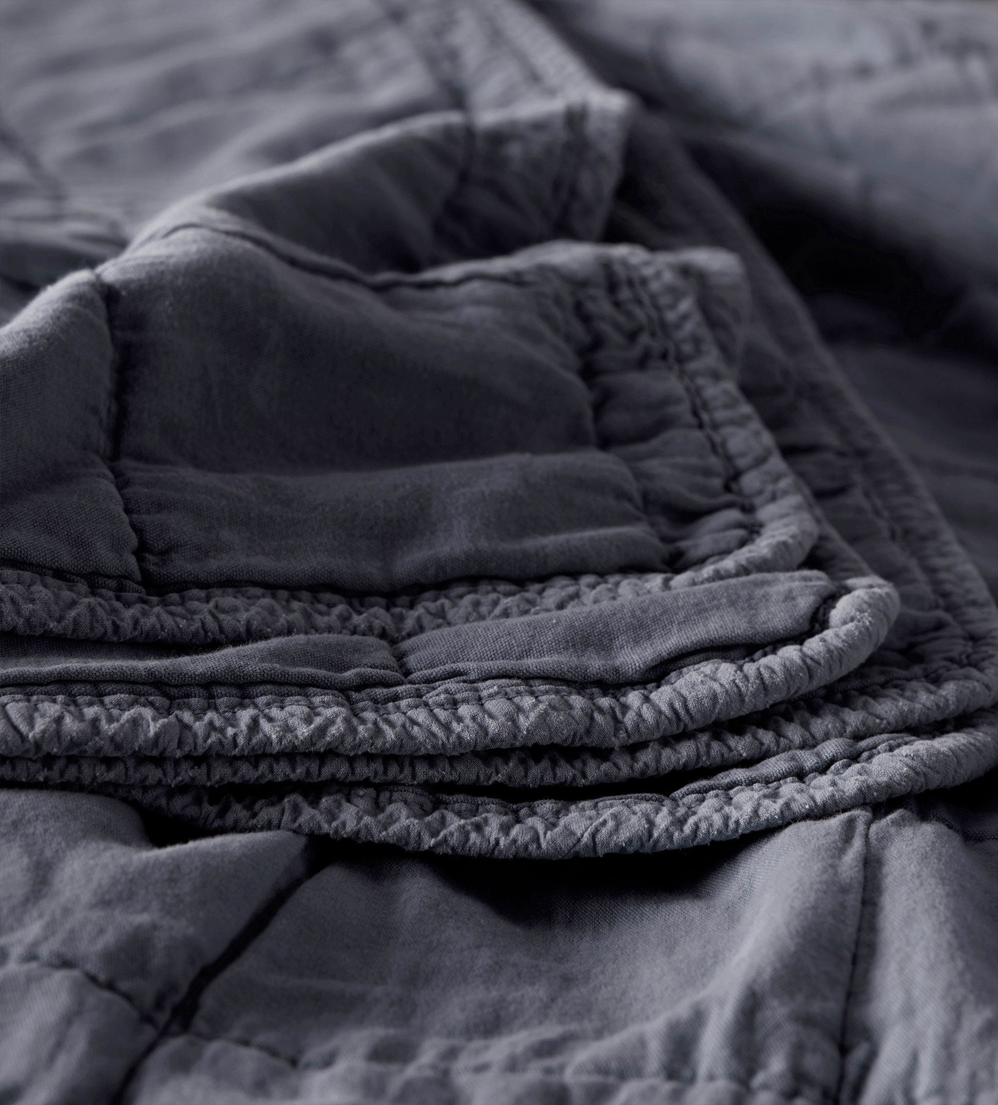 French Blue Finn 100% Cotton Quilted Throw