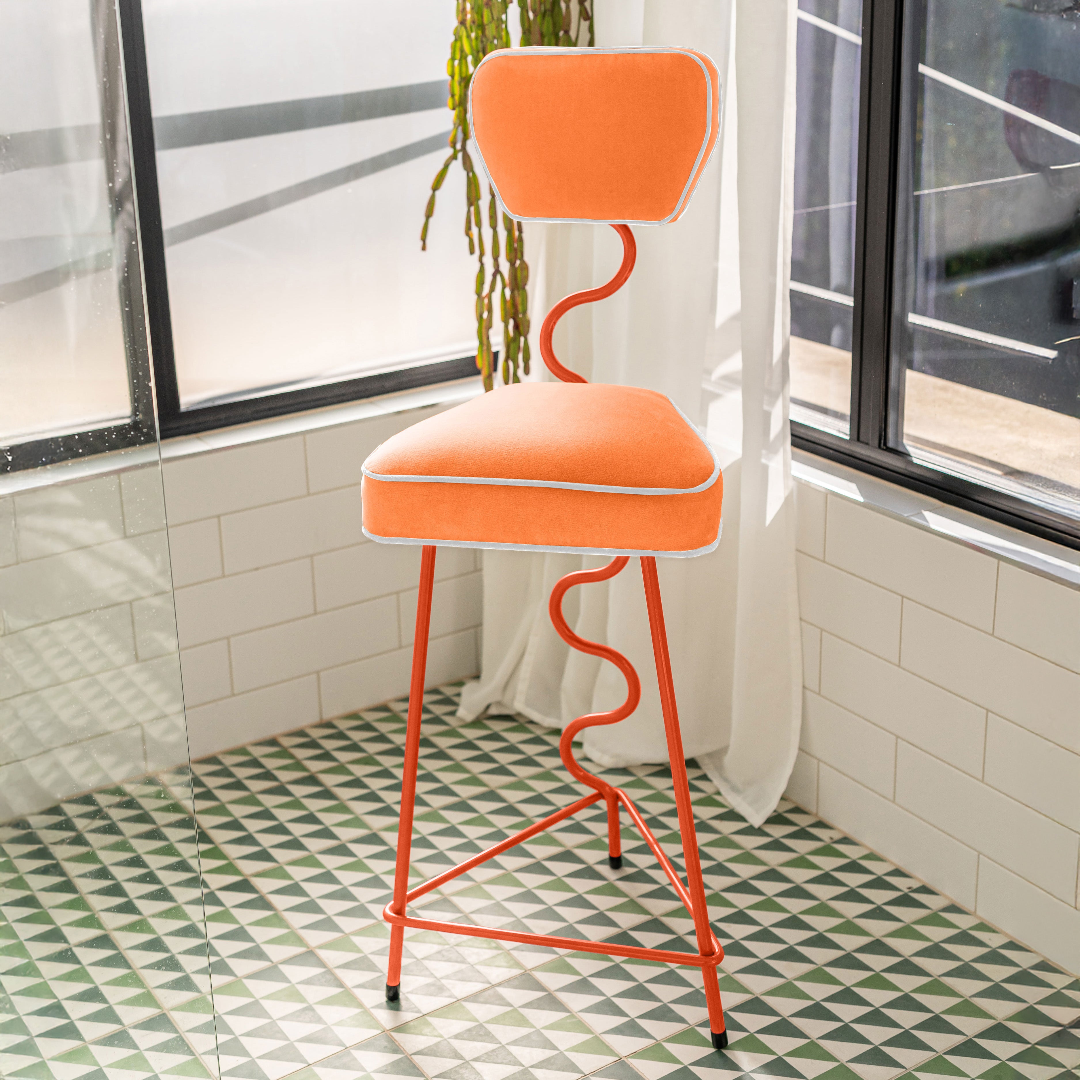 Flo Bar Stool