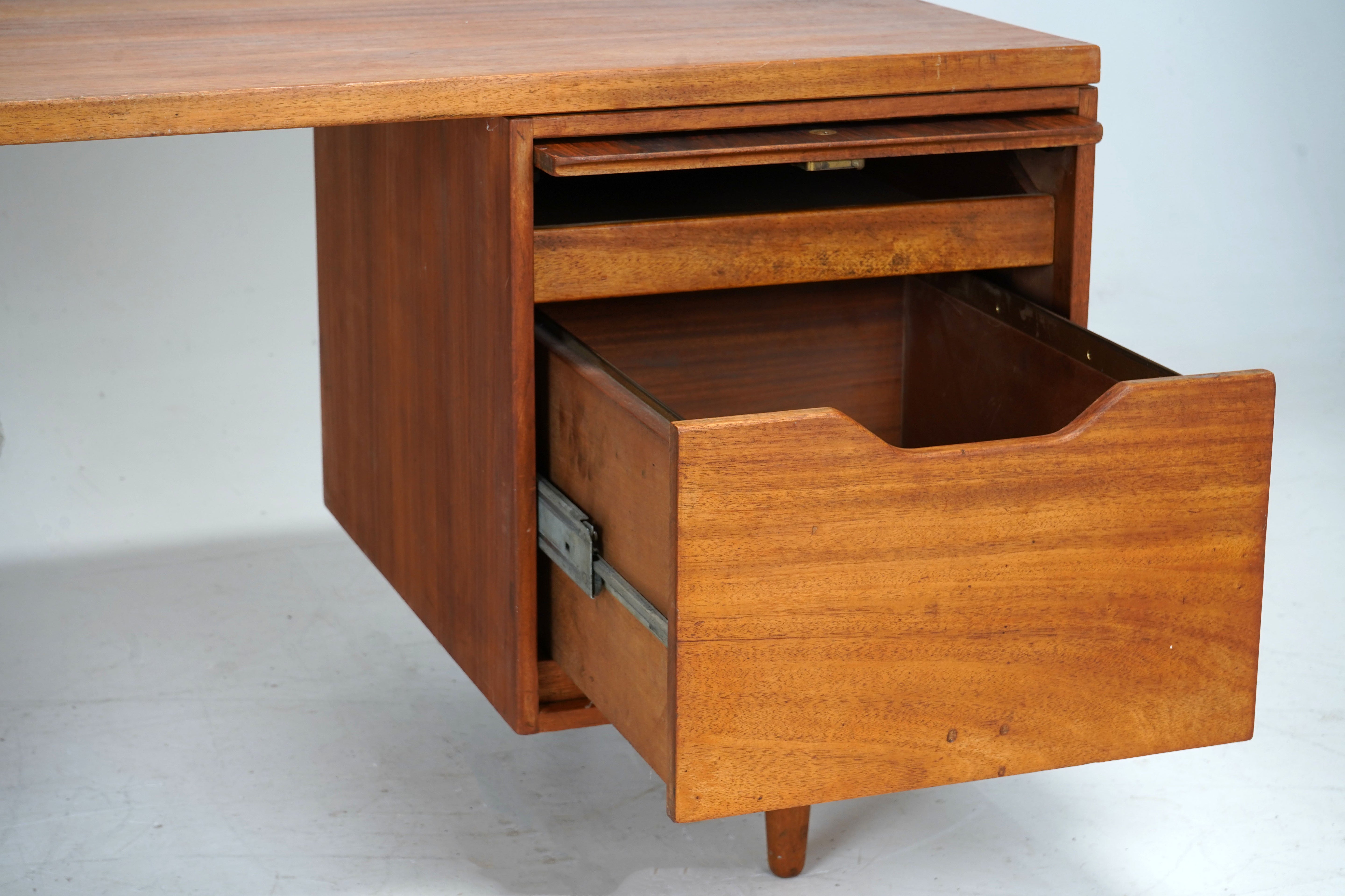 Gordon Russell 1960s Desk