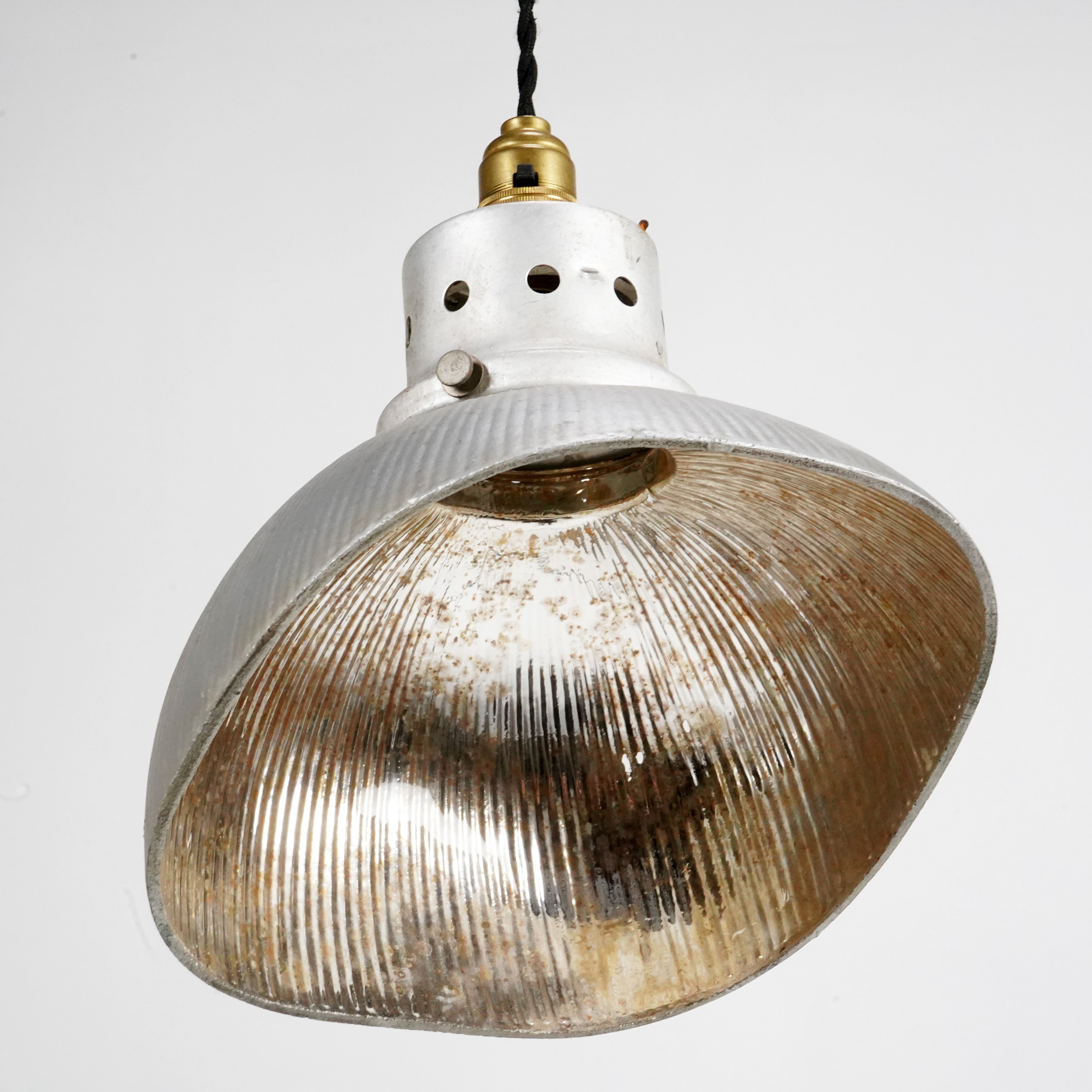 Gecoray Pendant Light