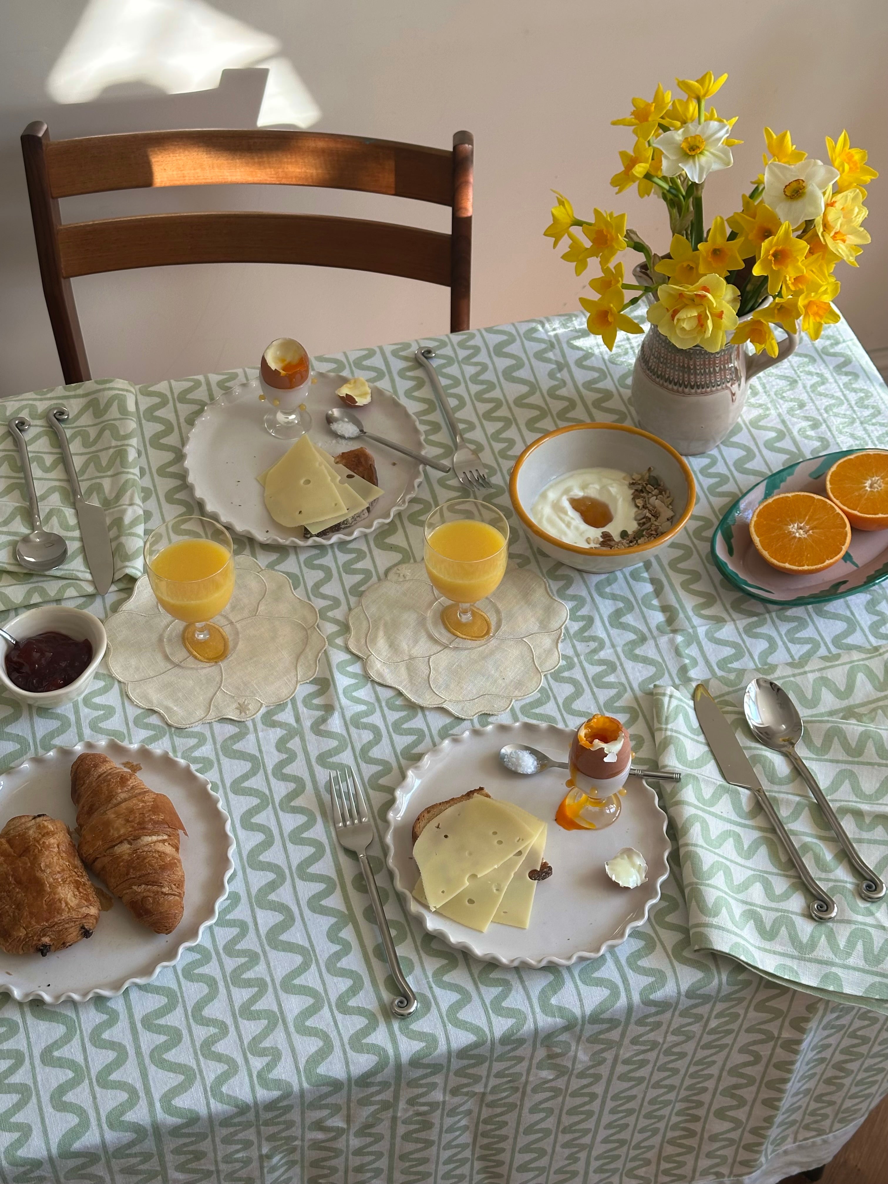 Green Wiggle Linen Tablecloth – Handmade Screen Print