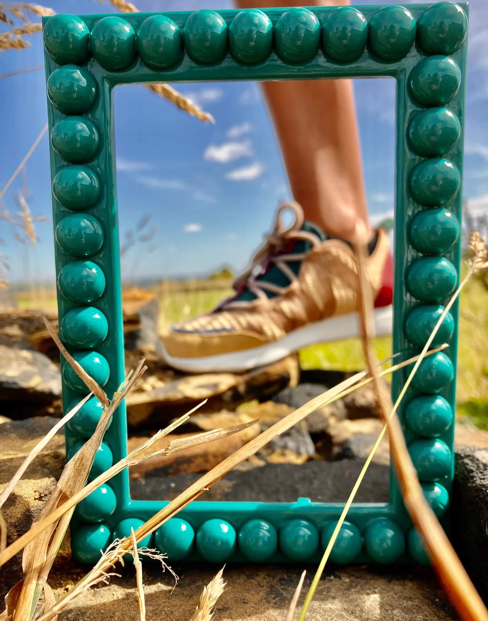 Teal Bobbin Frame