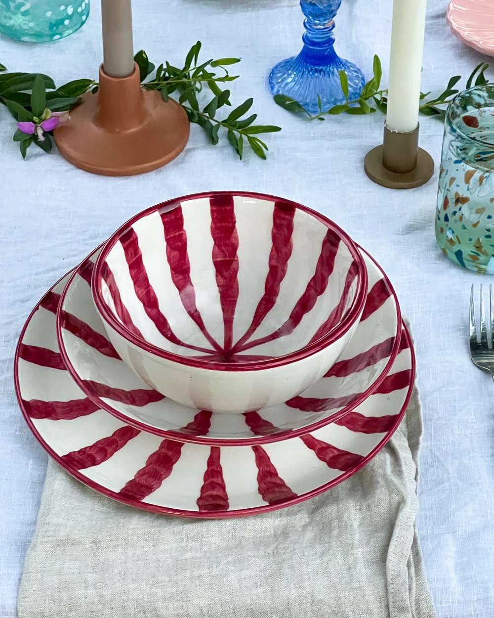 Wave Dinner Set - Grenadine - 3 Piece