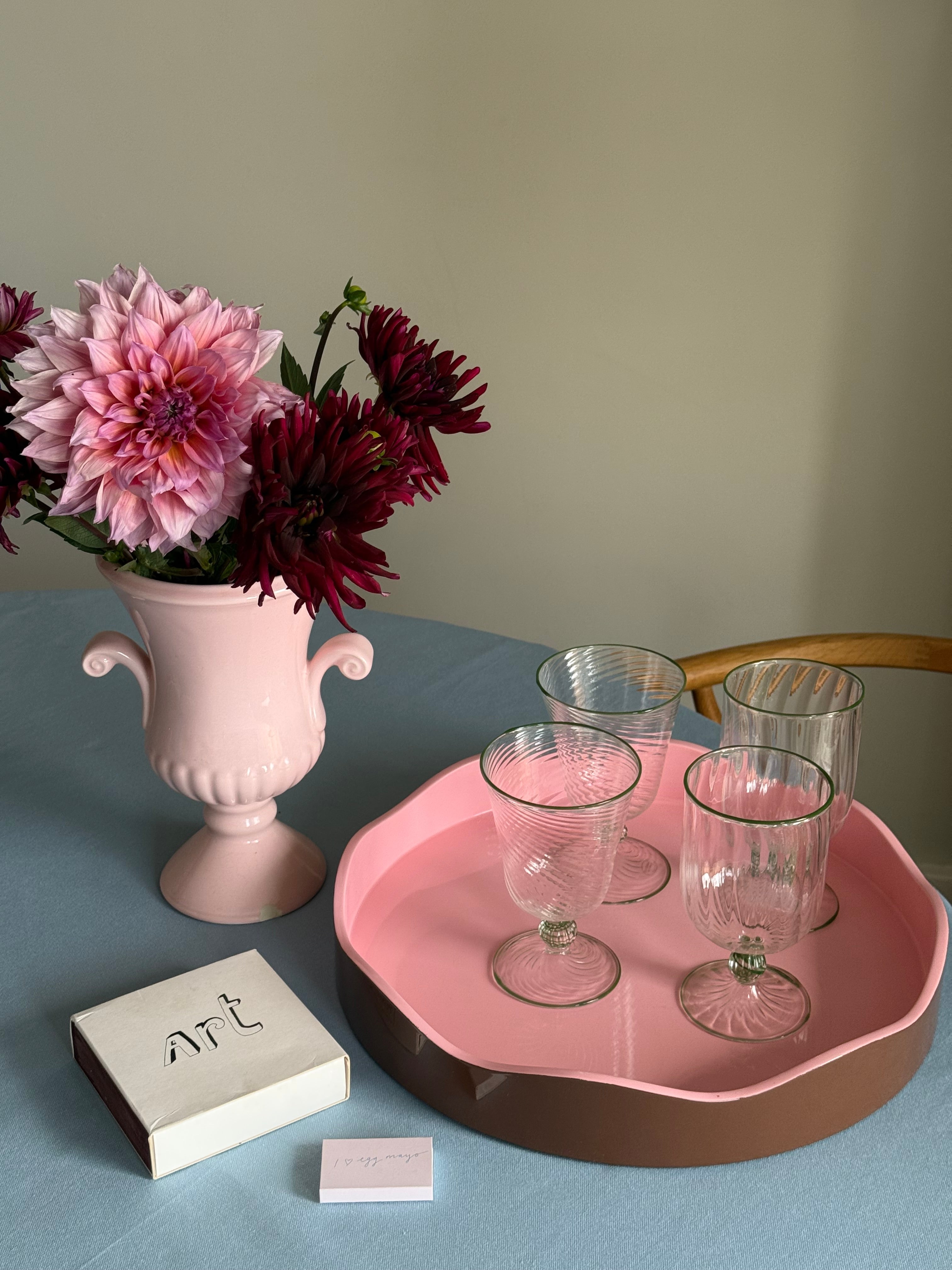 Allegra Round Wiggle Tray in Pink and Brown