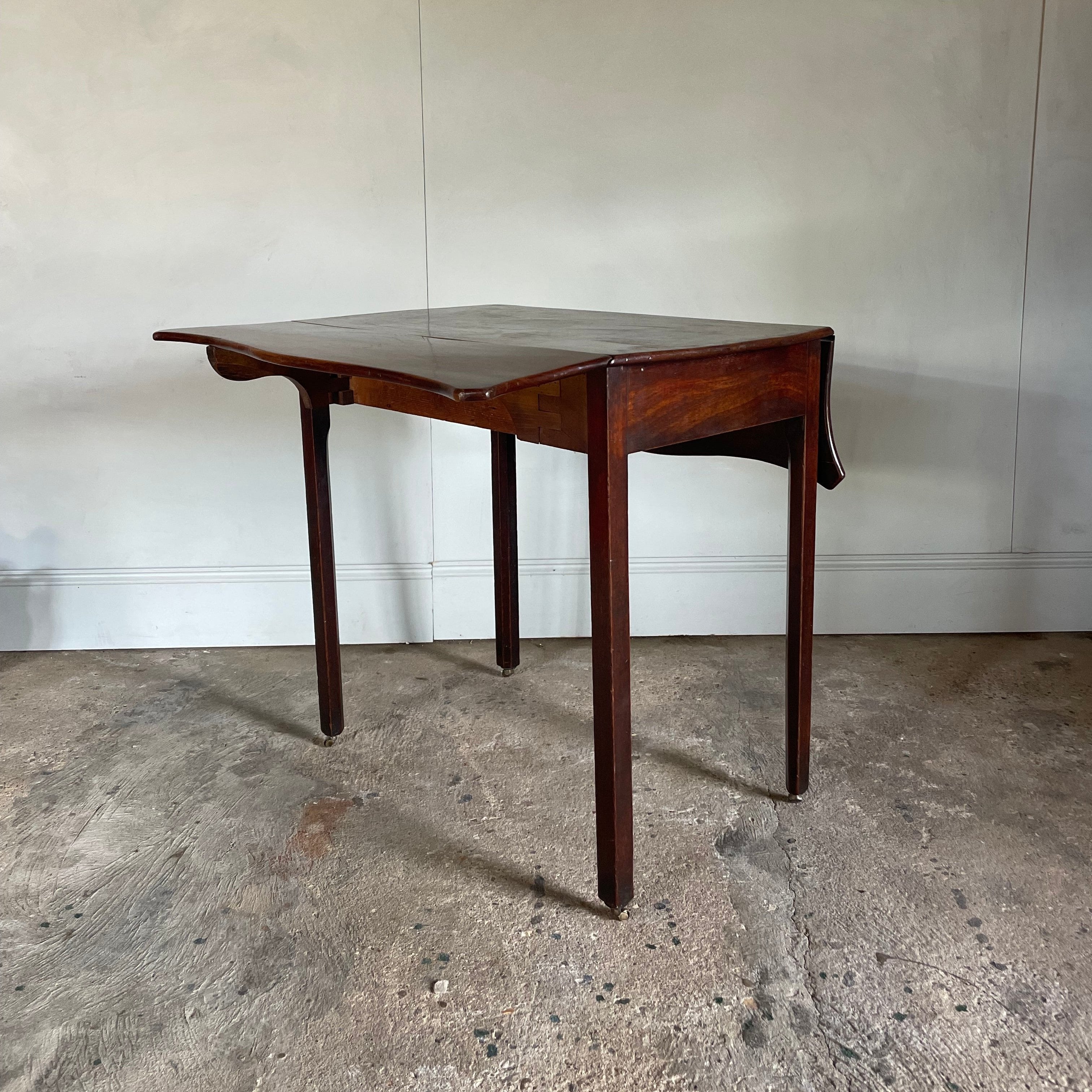 George III Mahogany Pembroke Table