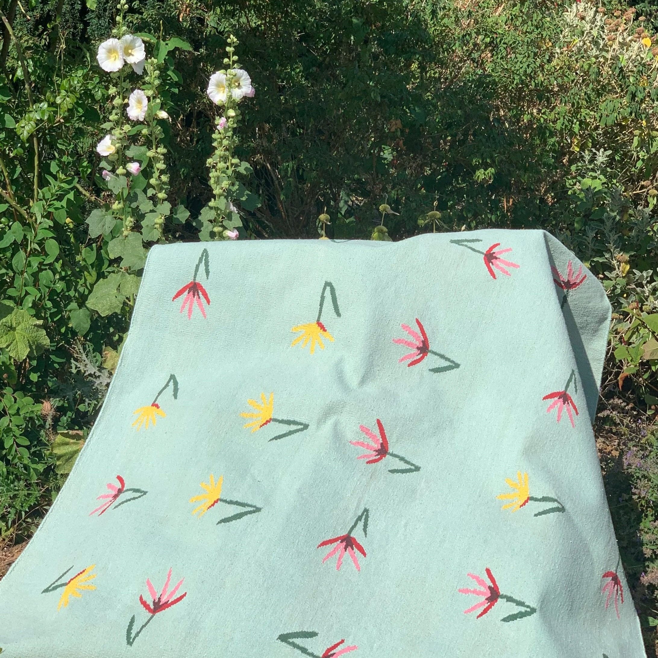 The Wildflowers Rug in Blue