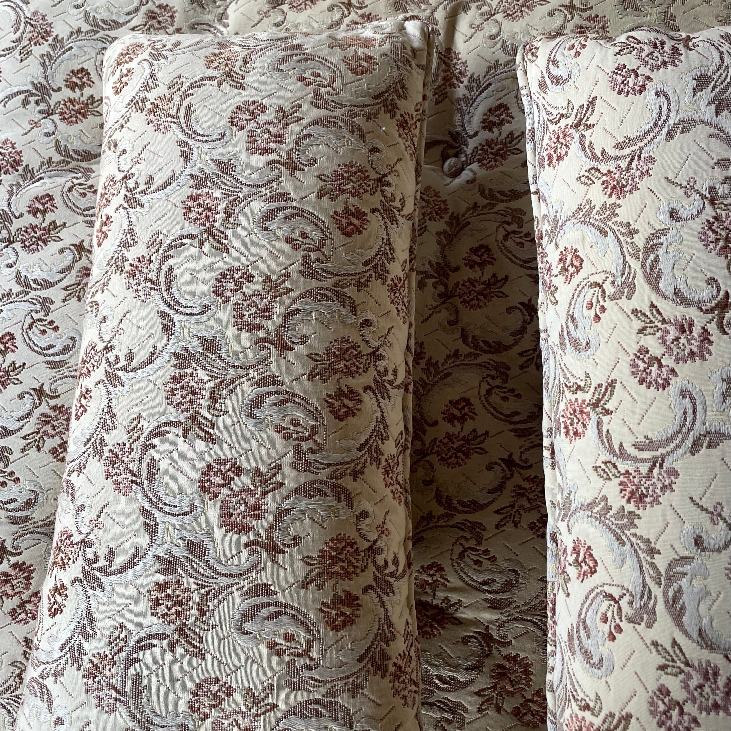 Regency Settee With Scroll Ends