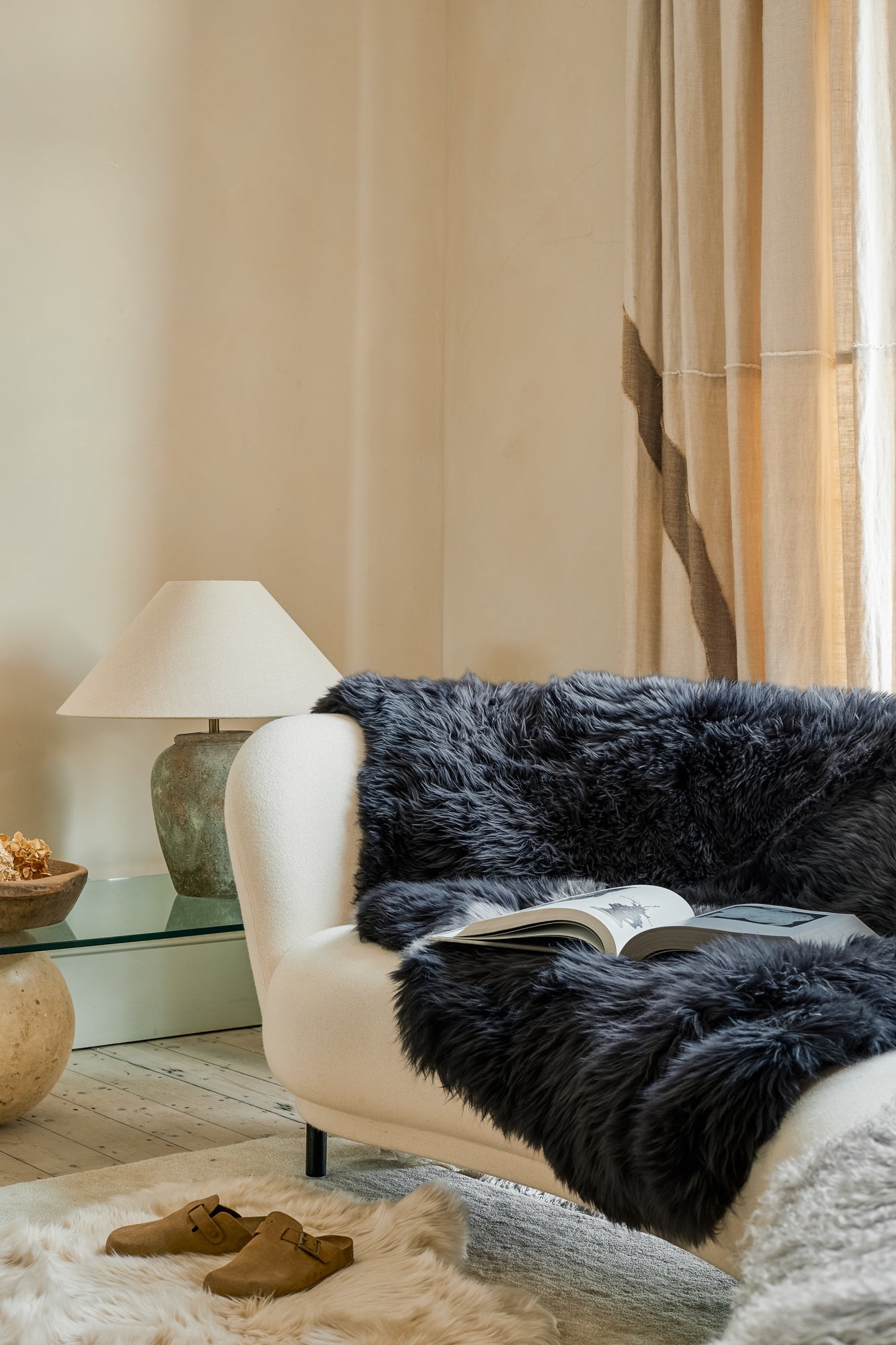 Quatro Sheepskin Rug - Dark Grey