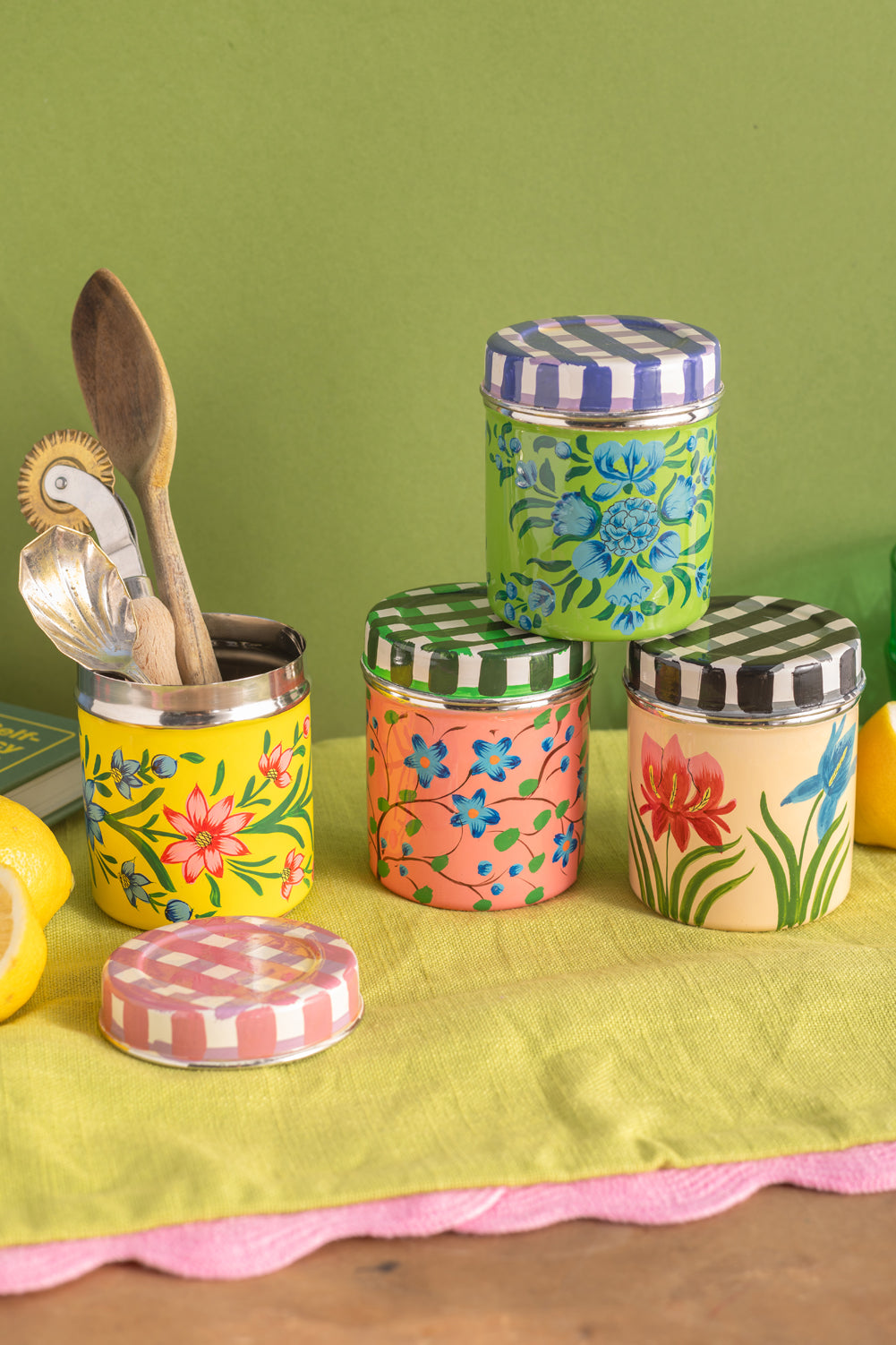 Blue Flower Meadow Spice Tin