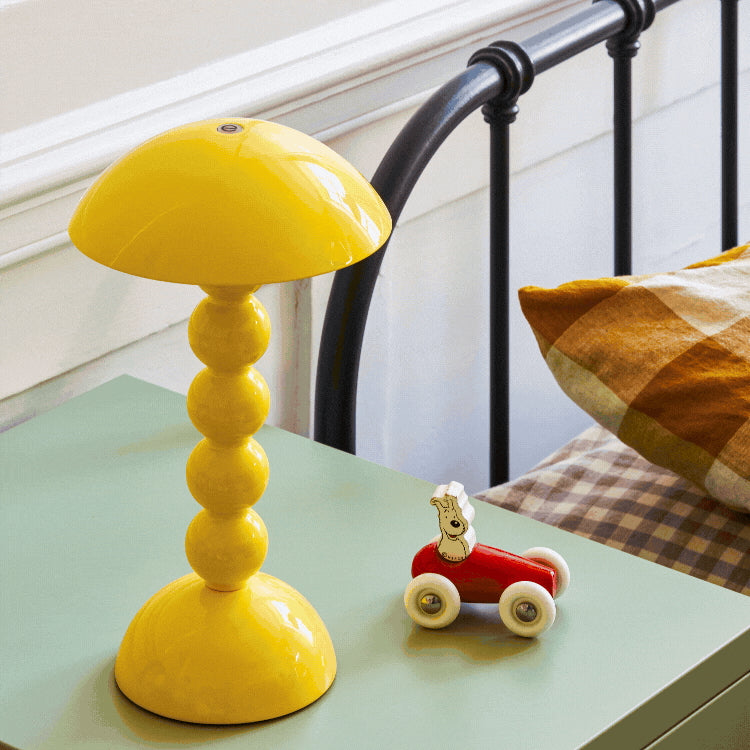 Portable Bobbin Lamp | Buttercream