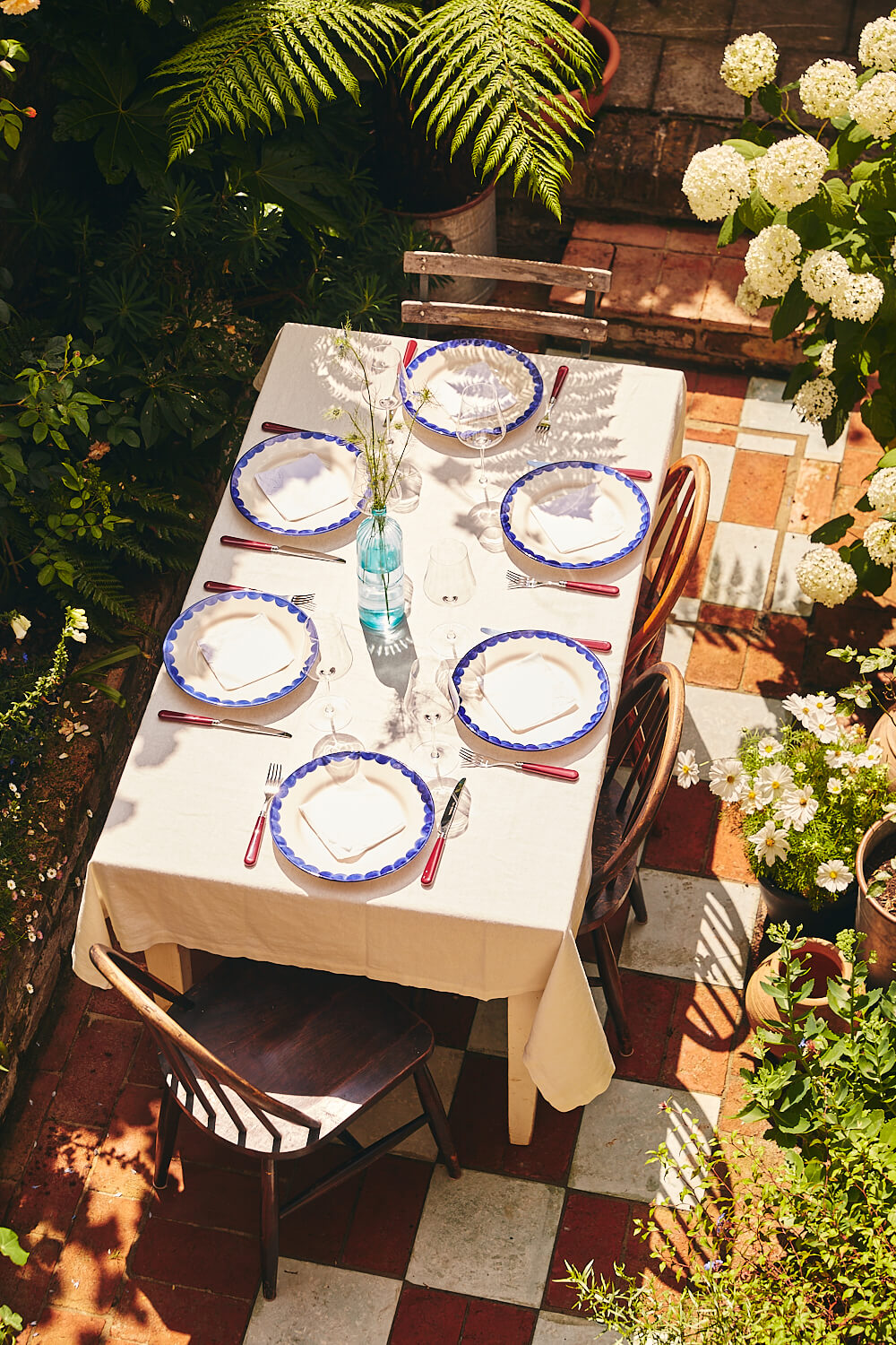 Blue Scallop Dinner Plate