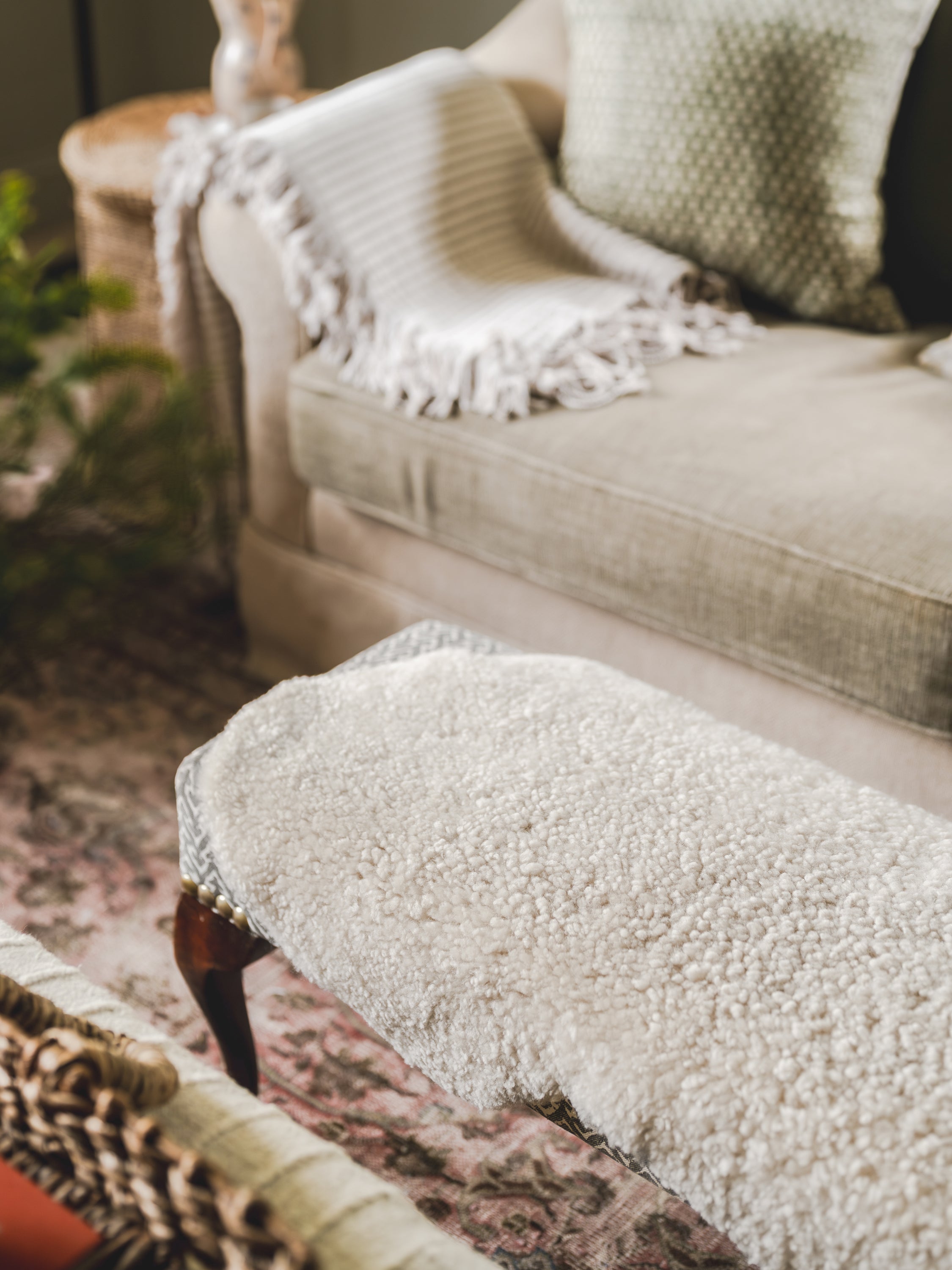 Quatro Shearling Rug - Moonlight