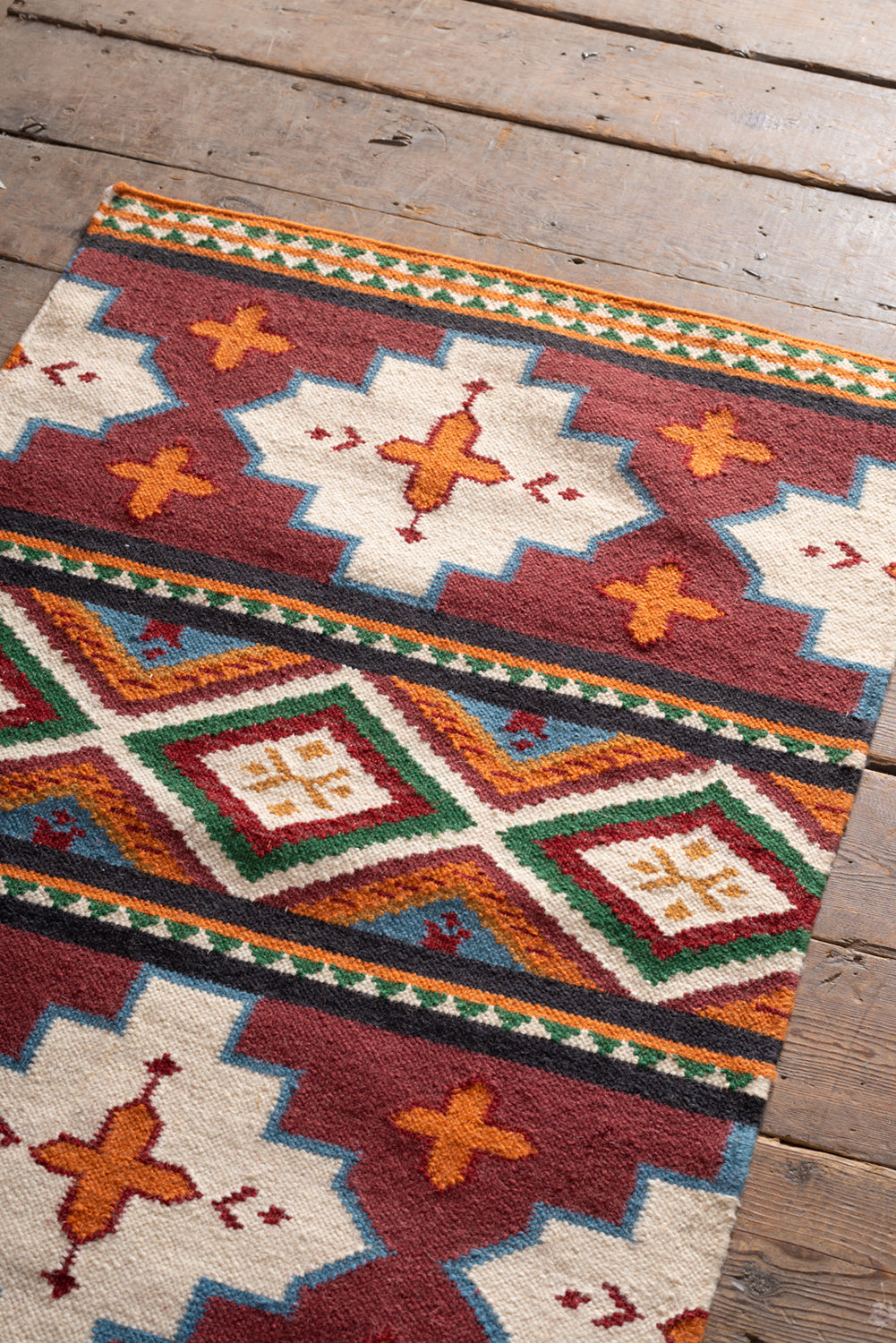 Feuilles Red and Orange Kilim Runner