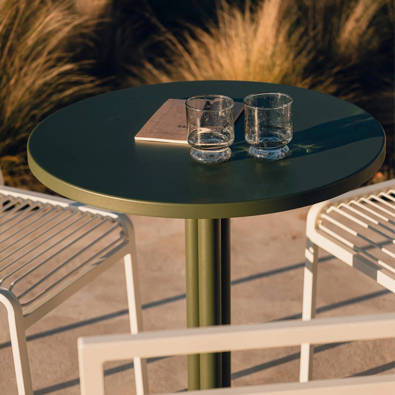 Nokk Café Table | Green