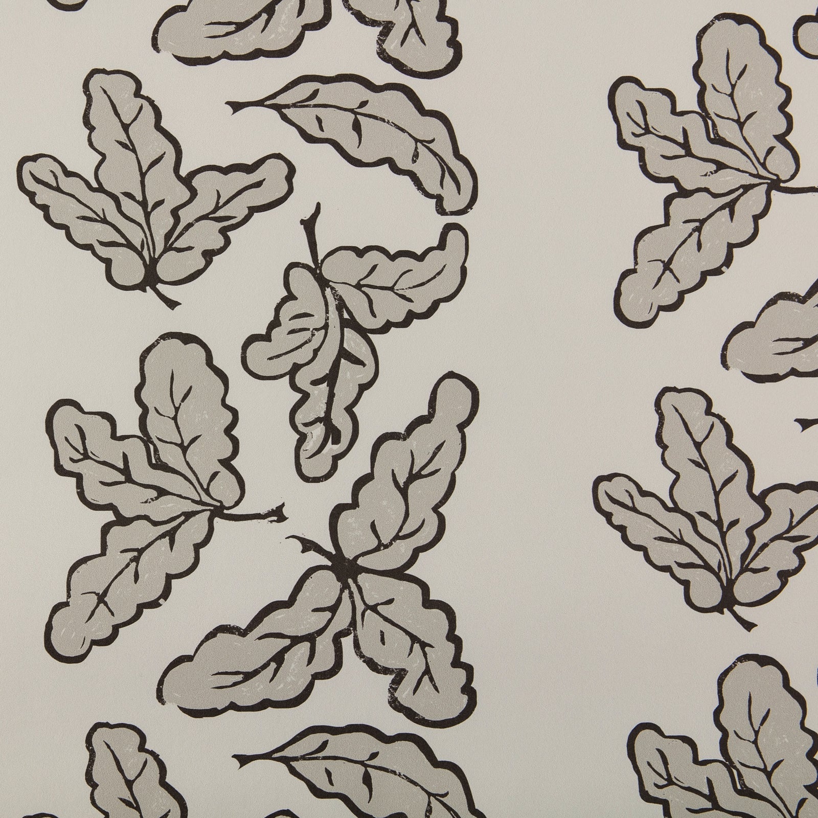 Oak leaf Wallpaper | Putty