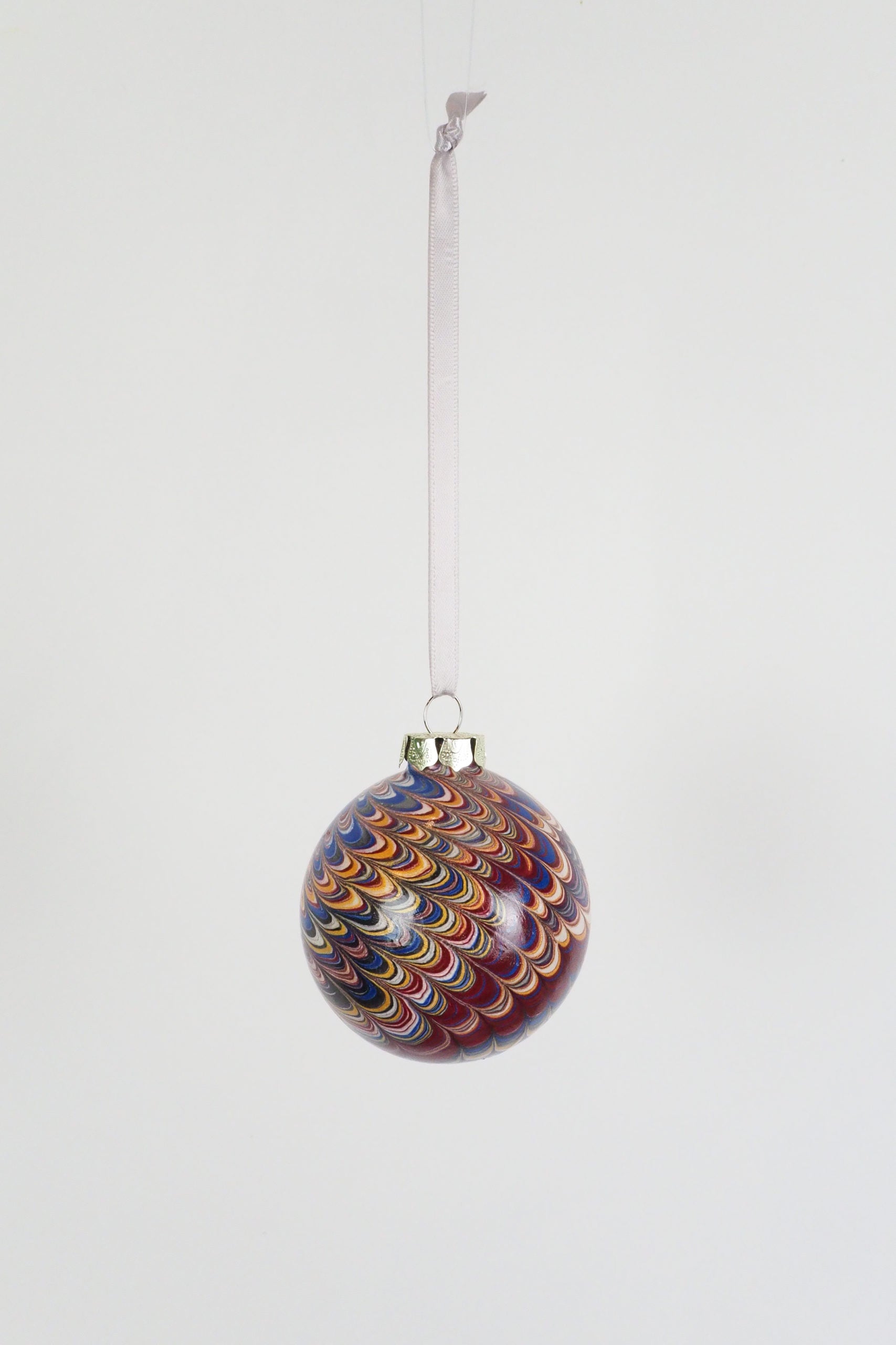 Medium Kilim Marbled Bauble