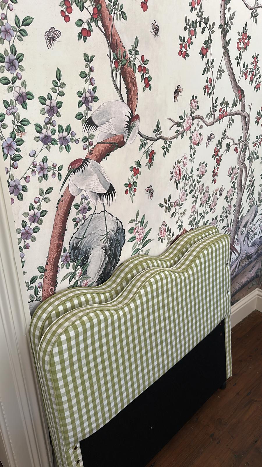 The Lochlan Day Bed - Wavy Green Gingham