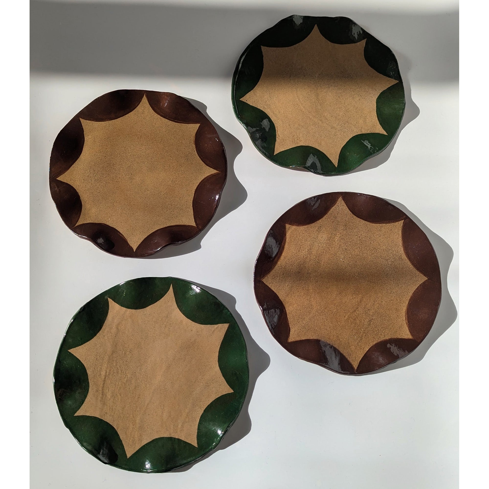 Set of Four Green & Brown Wavy Scalloped Side Plates