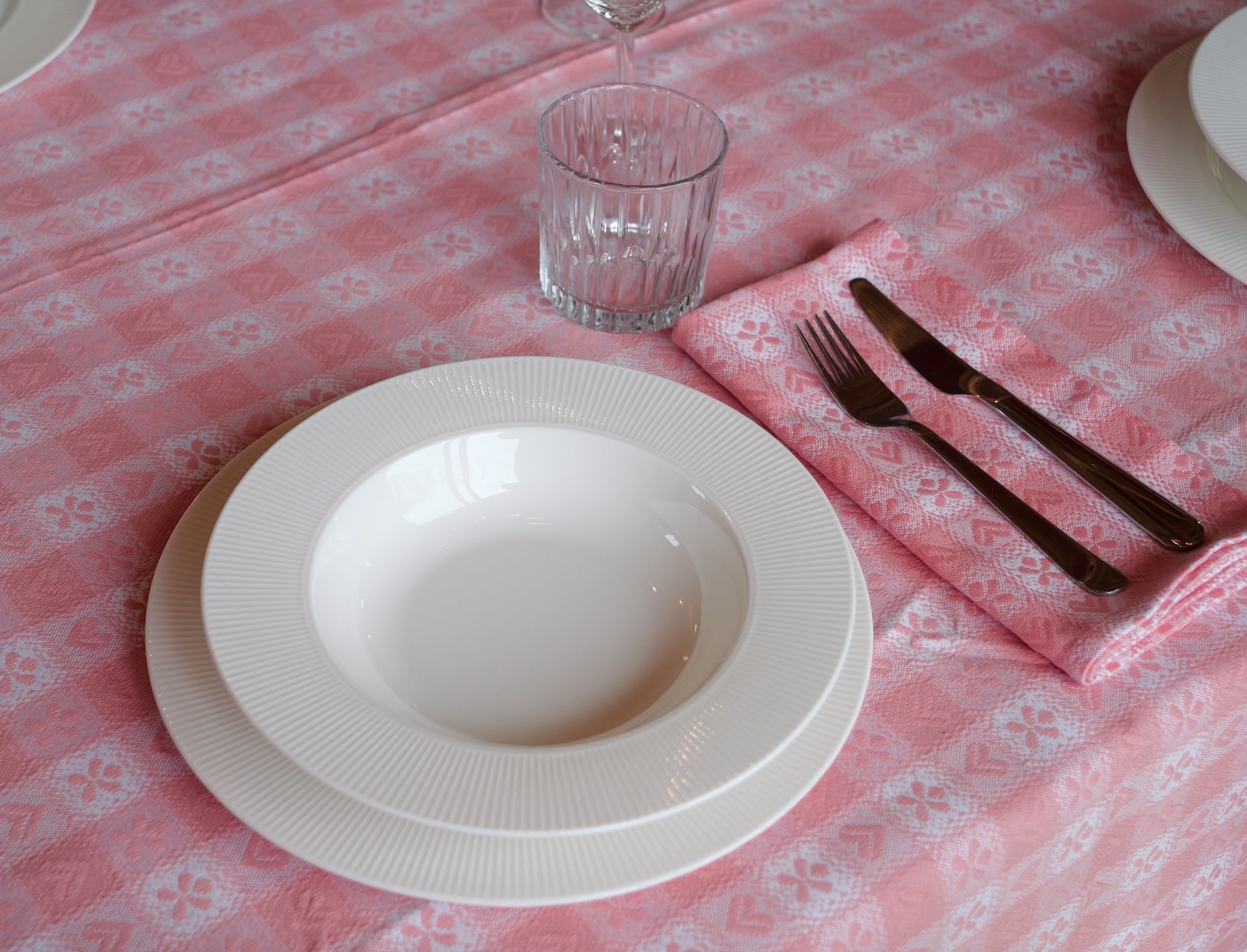 Pink Alpine Chalet Cotton Gingham Tablecloth, Italian Cotton, 230 x 150cm