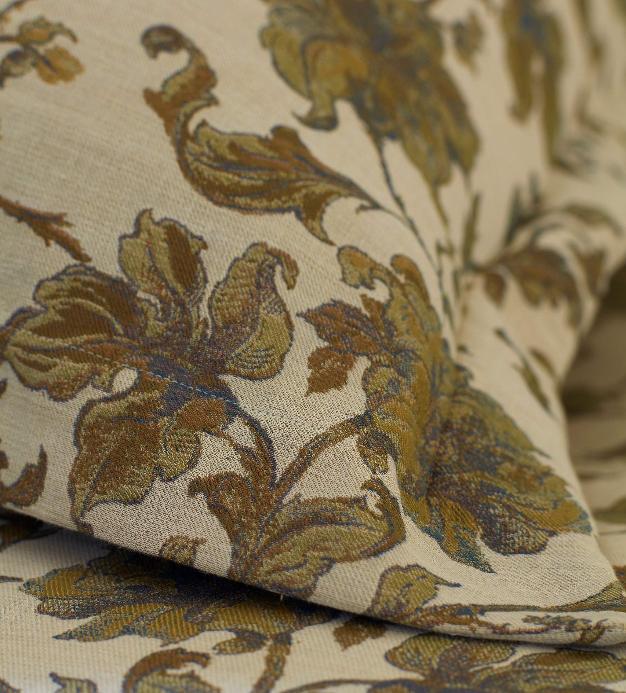 Rosie Floral Jacquard 100% Cotton Pillowcase