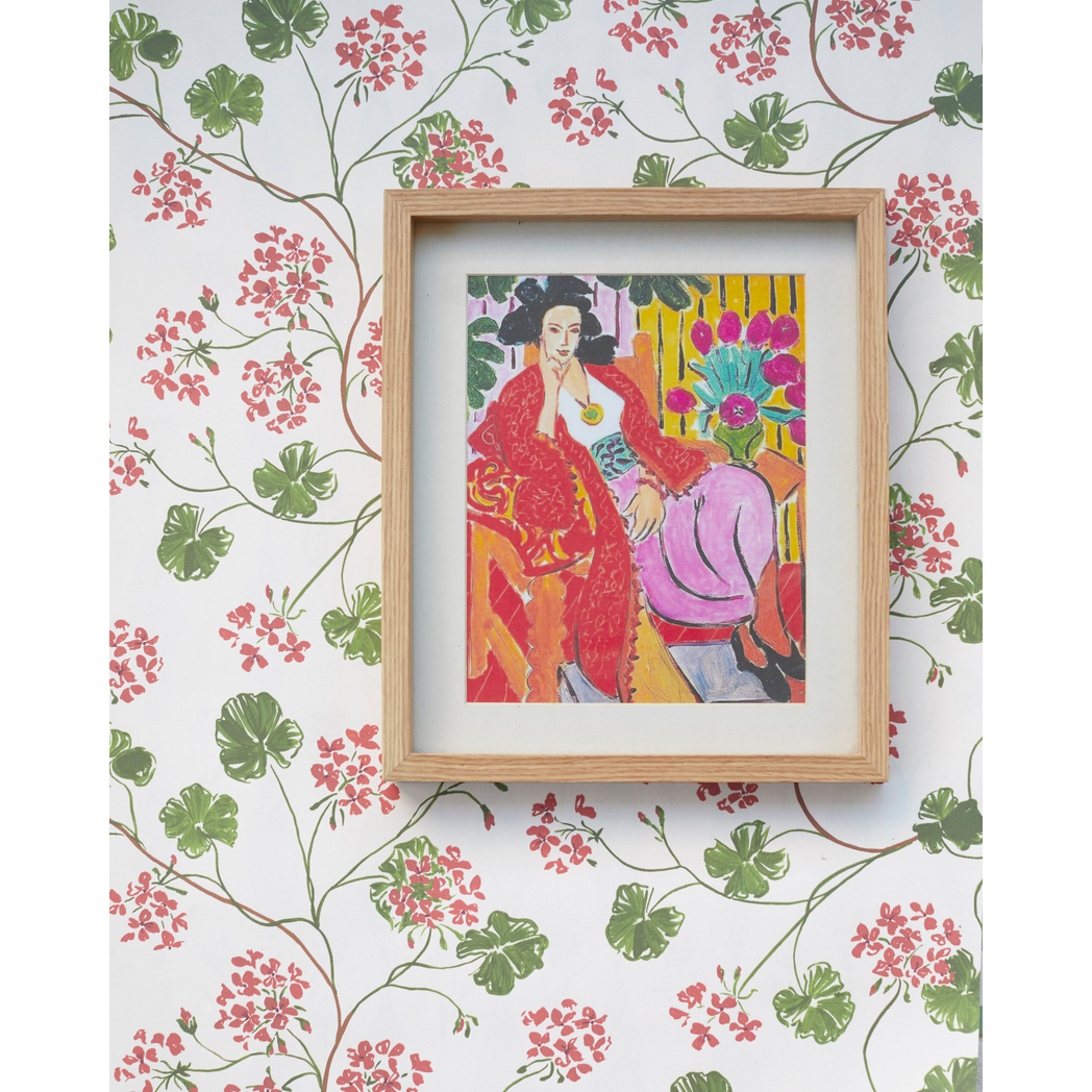 Geraniums_frame.jpg?output=png&maxage=31d&w=1048&h=1048&fit=contain&we&n=-1