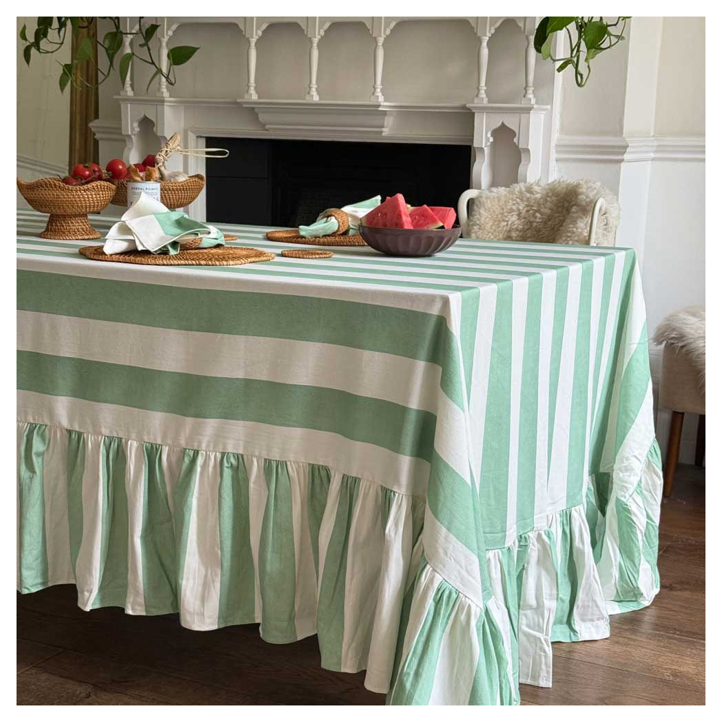 Green-Sage-Tablecloth-with-Ruffle.jpg?output=png&maxage=31d&w=1048&h=1048&fit=contain&we&n=-1