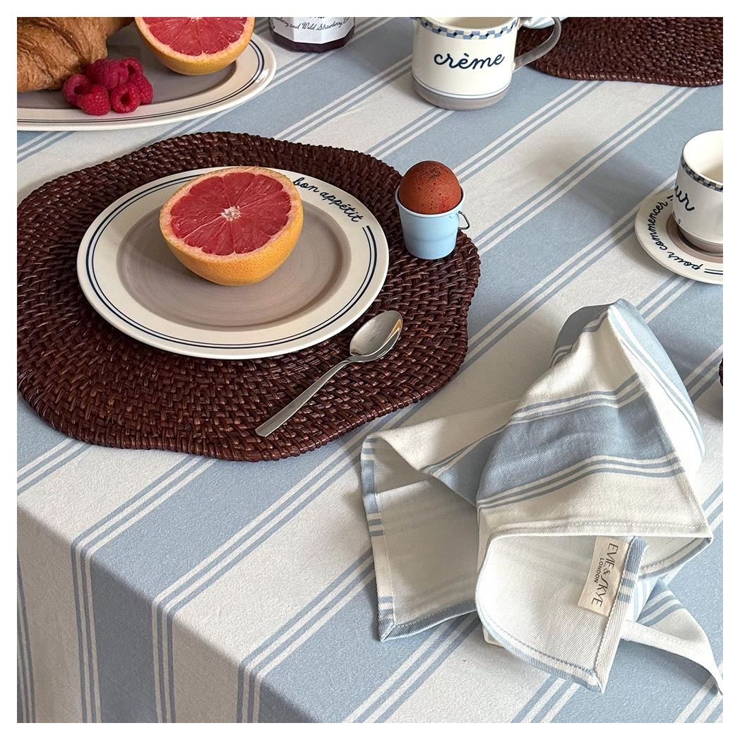 Murano-Stripe-in-Azzure-Tablecloth-with-Ruffles-Organic-Cotton_ab77326f-52b0-412f-8b5e-89552d0dc940.jpg?output=png&maxage=31d&w=1048&h=1048&fit=contain&we&n=-1