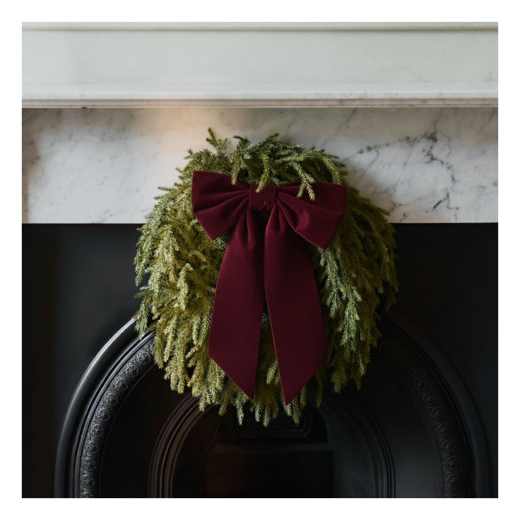 BURGUNDY_VELVET_BOW_2ce35d30-4d39-4e61-a552-bcce84564971.jpg?output=png&maxage=31d&w=1048&h=1048&fit=contain&we&n=-1