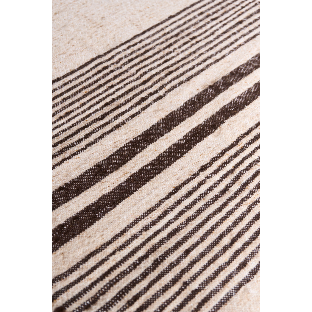 MAYA_166_DETAIL.jpg?output=png&maxage=31d&w=1048&h=1048&fit=contain&we&n=-1