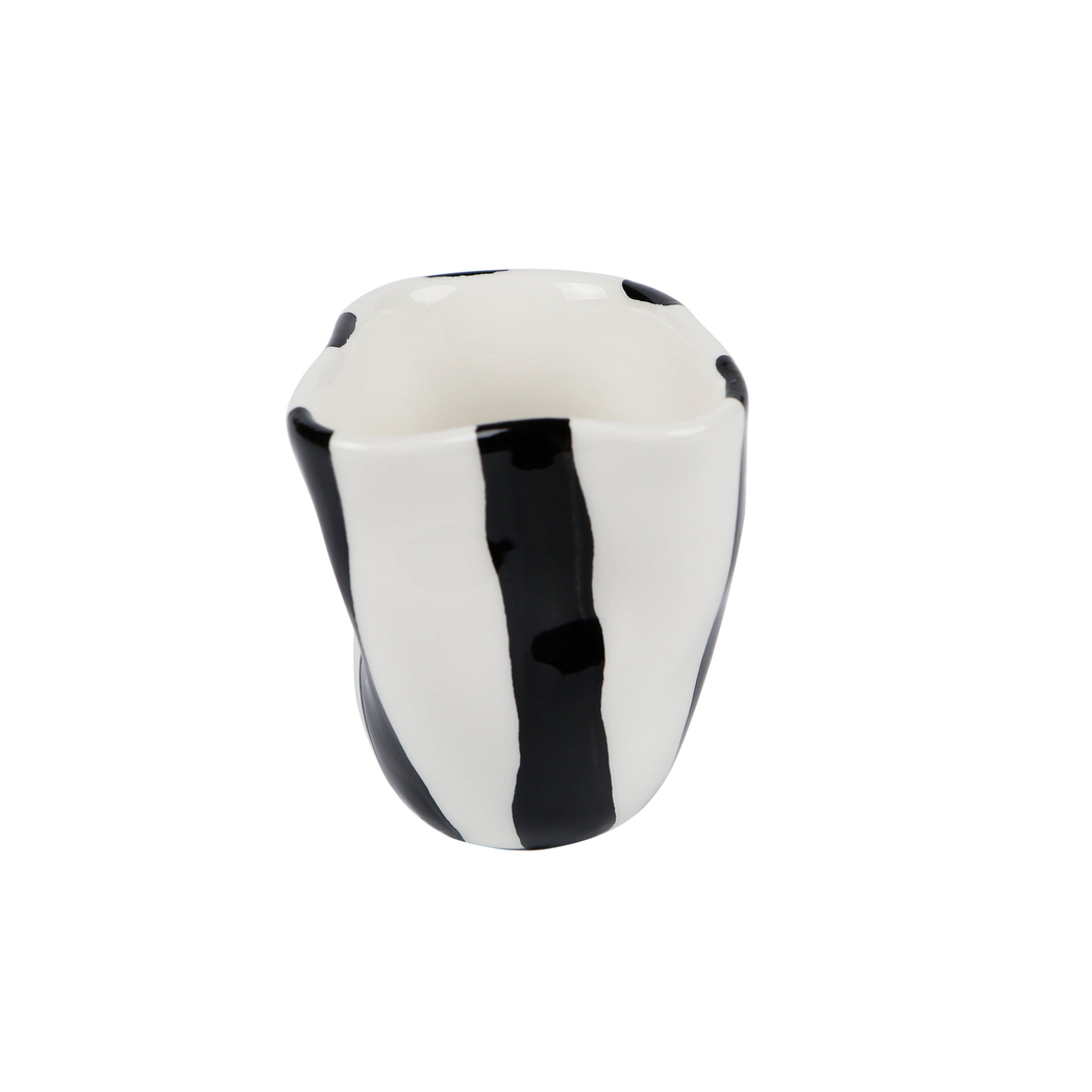 rhea-kalo_6023.jpg?output=png&maxage=31d&w=1048&h=1048&fit=contain&we&n=-1