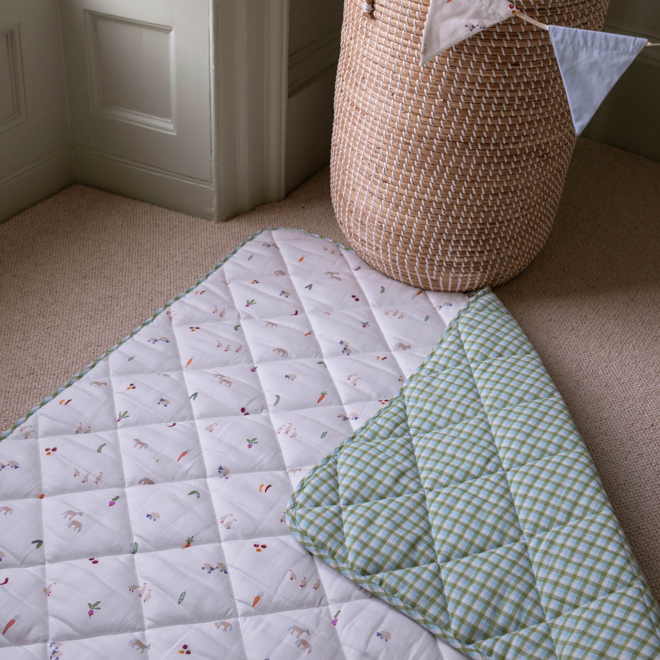 Stay & Play Mat - Little Farm