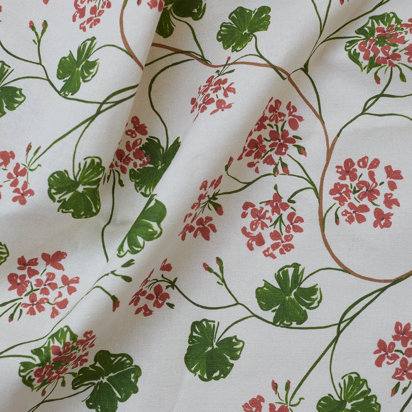 Geraniums linen