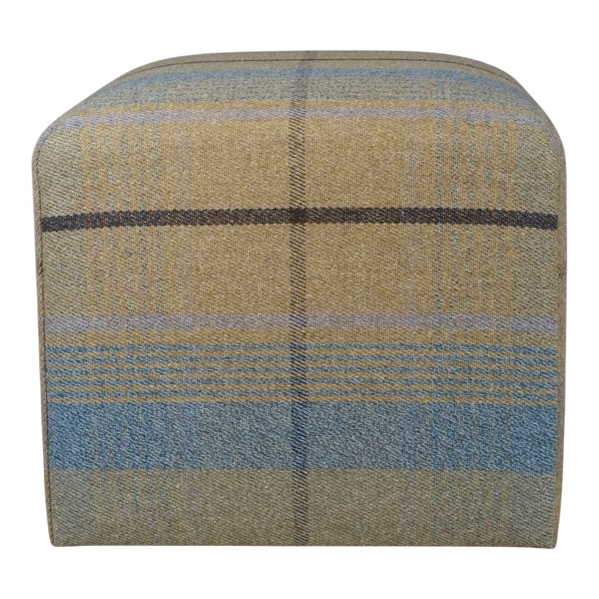 Duncan Macgillivray Carpet Cube
