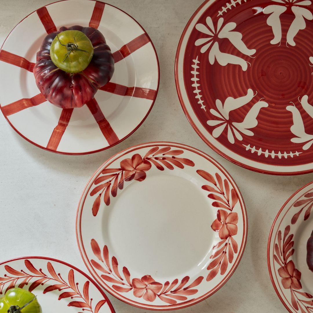 Flor Dinner Plate | Rust Red