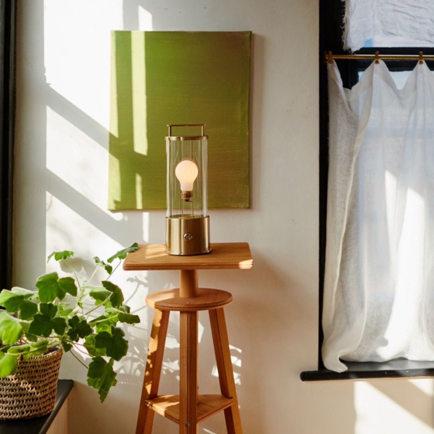 The Muse Portable Lamp