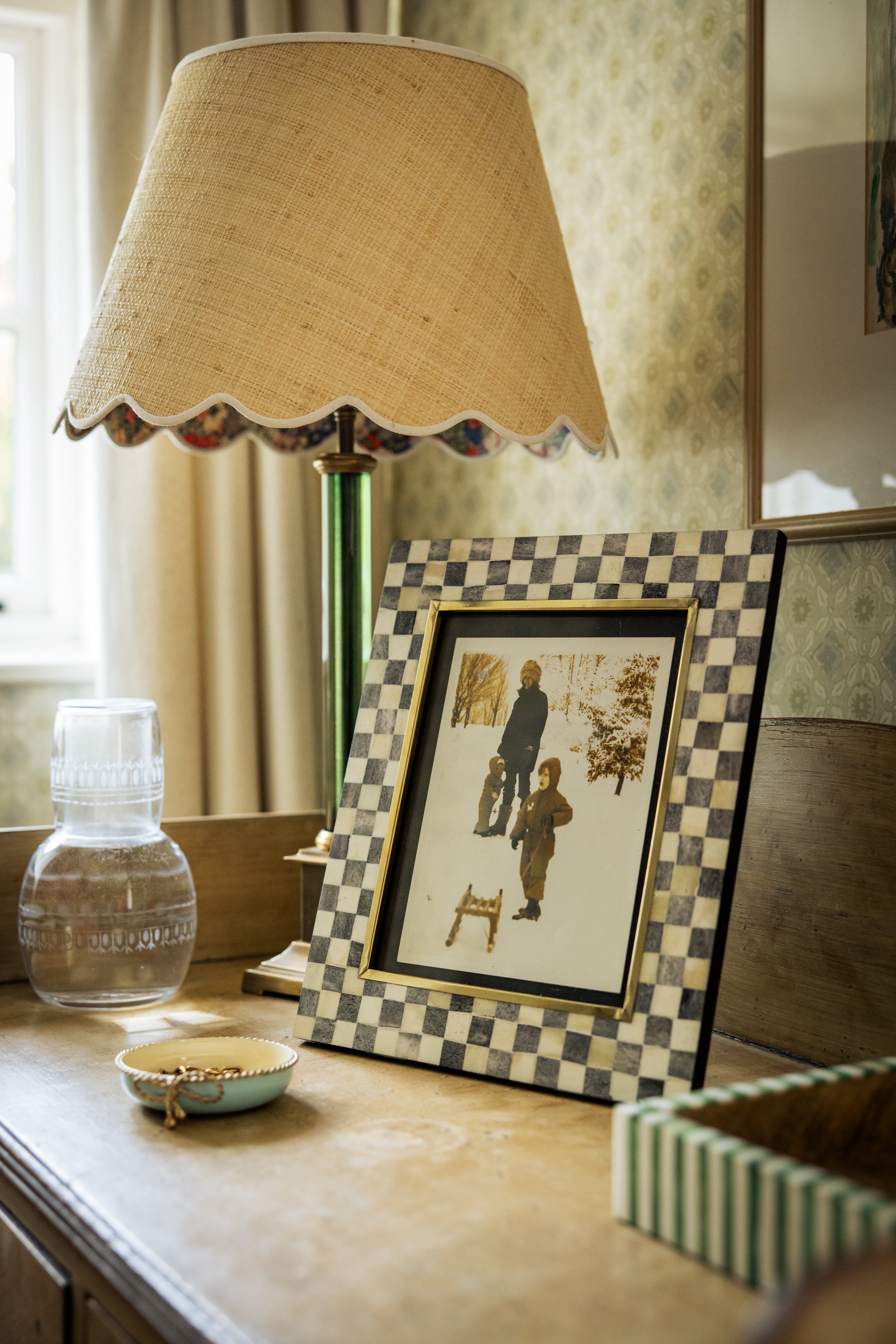 Large Photo frame | Charcoal Grey & White | Chequered