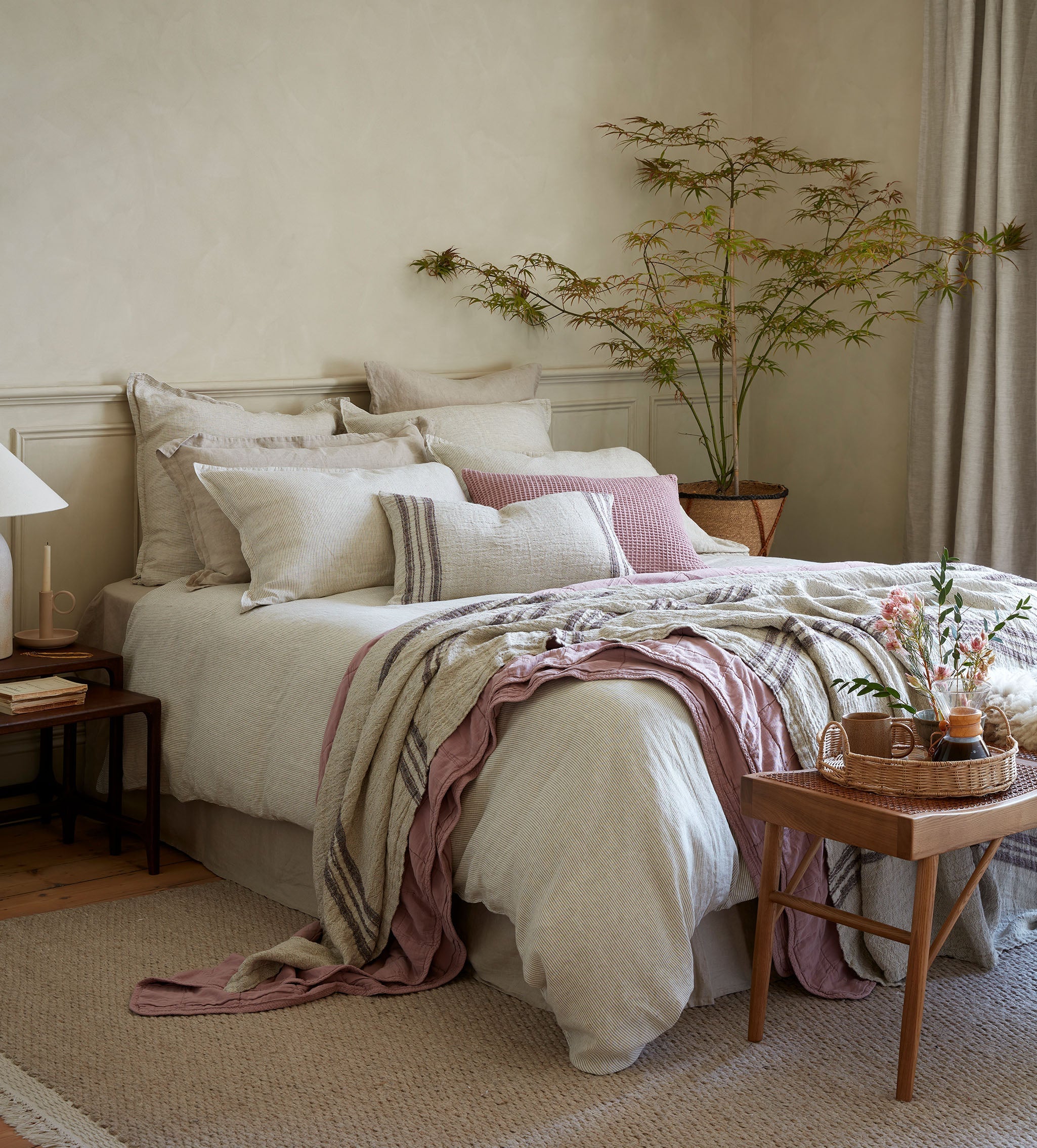 Vintage Rose Finn 100% Cotton Quilted Throw
