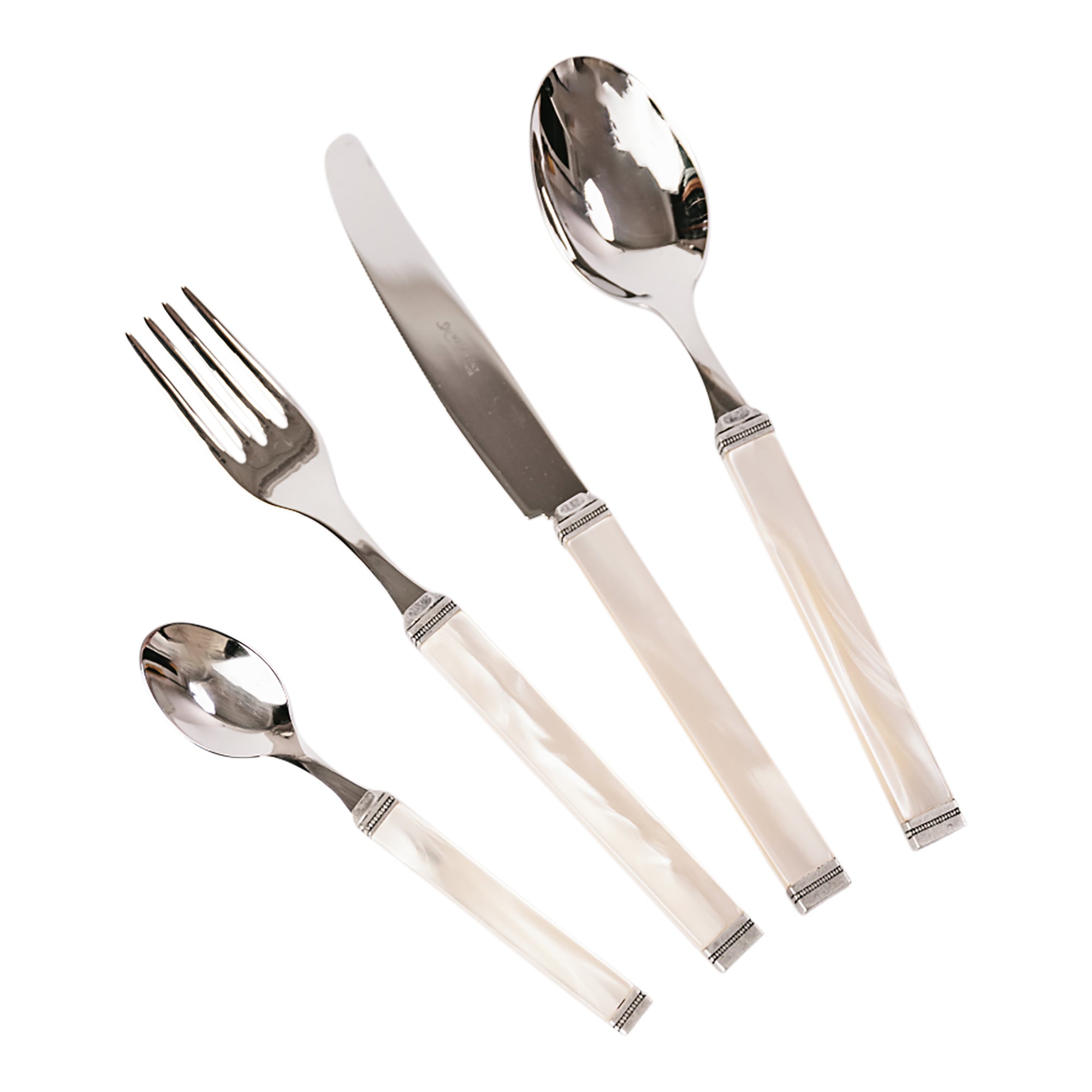 Pearl Cutlery | 4 Piece Set