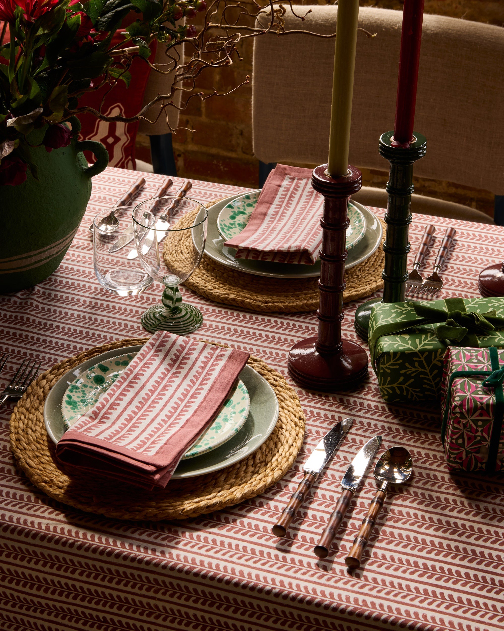 Bel Tablecloth - Red