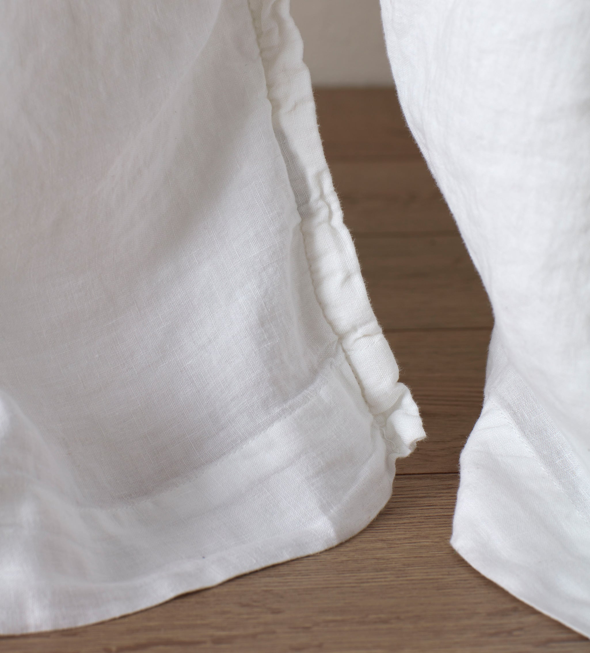 White 100% Linen Loop Top Curtain (Single)