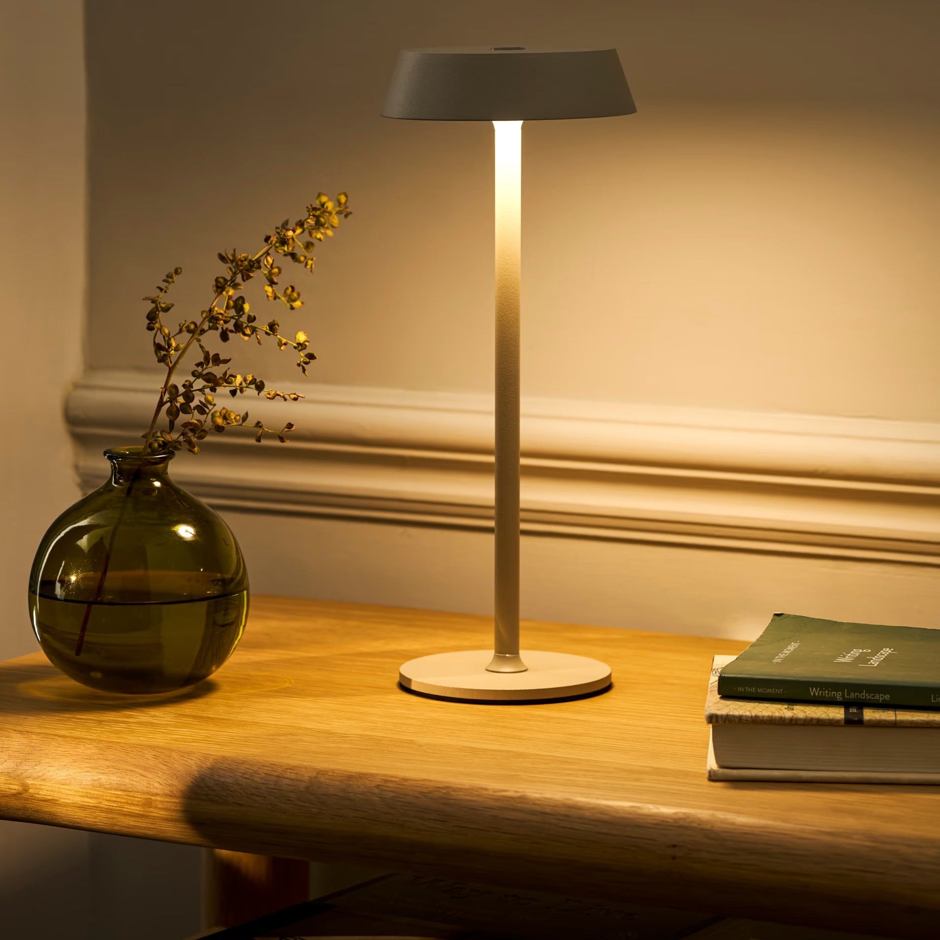 Winstone Slim Rechargable Table Lamp