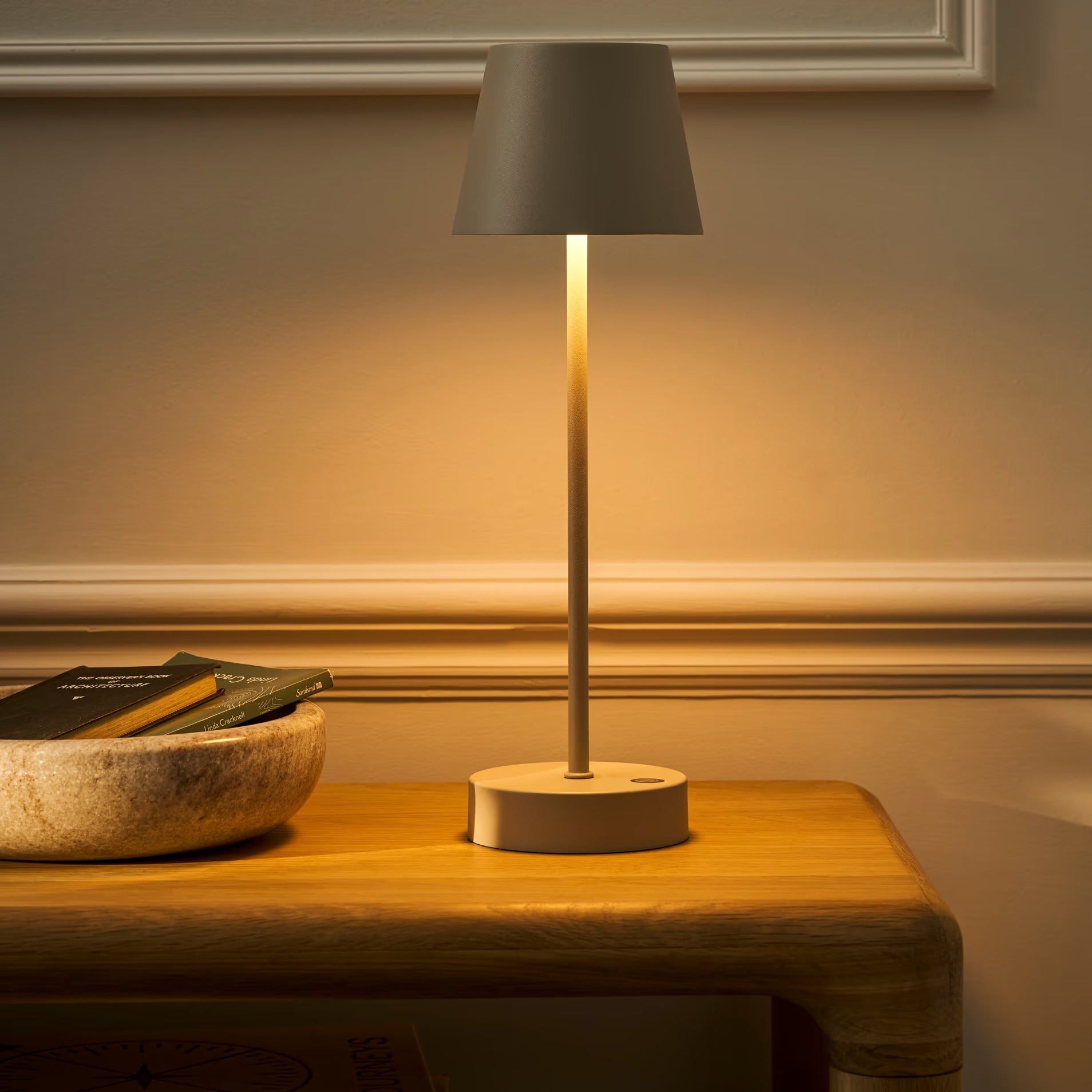 Winstone Rechargable Table Lamp
