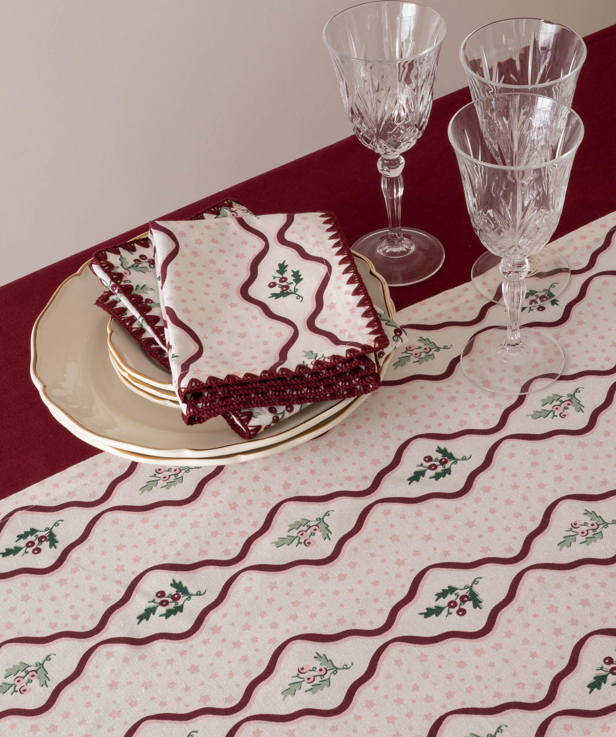 Napkins, Set of 2 - Berry Ribbons