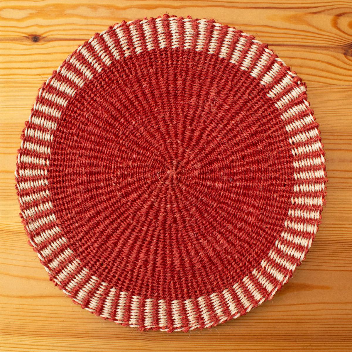 Handwoven Sisal Circle Table mat/Placemat 'Terracotta Striped Edge'