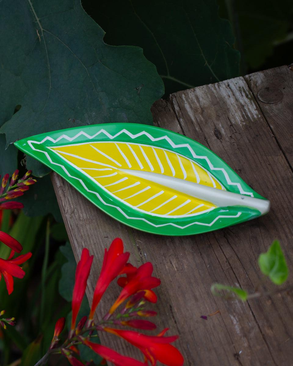 Kenyan Soapstone Incense Plate 'Tropical Leaf'